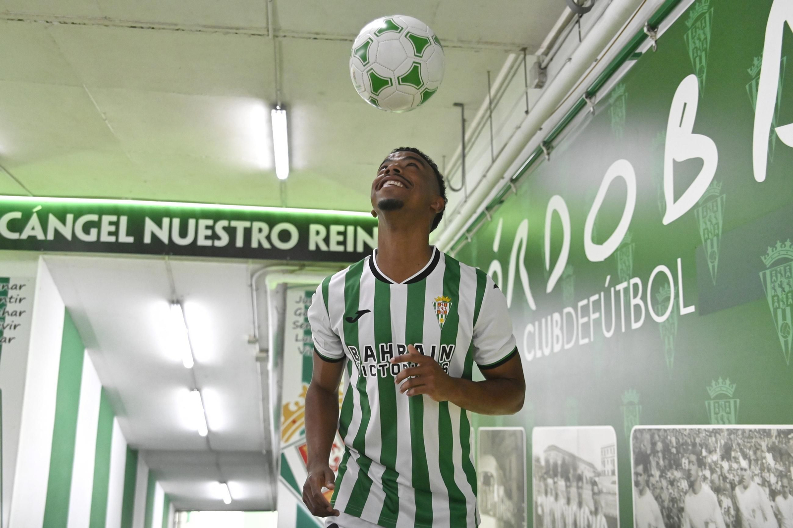 Las mejores fotos de la presentación de Sergi Guardiola y Dalisson como jugadores del Córdoba CF