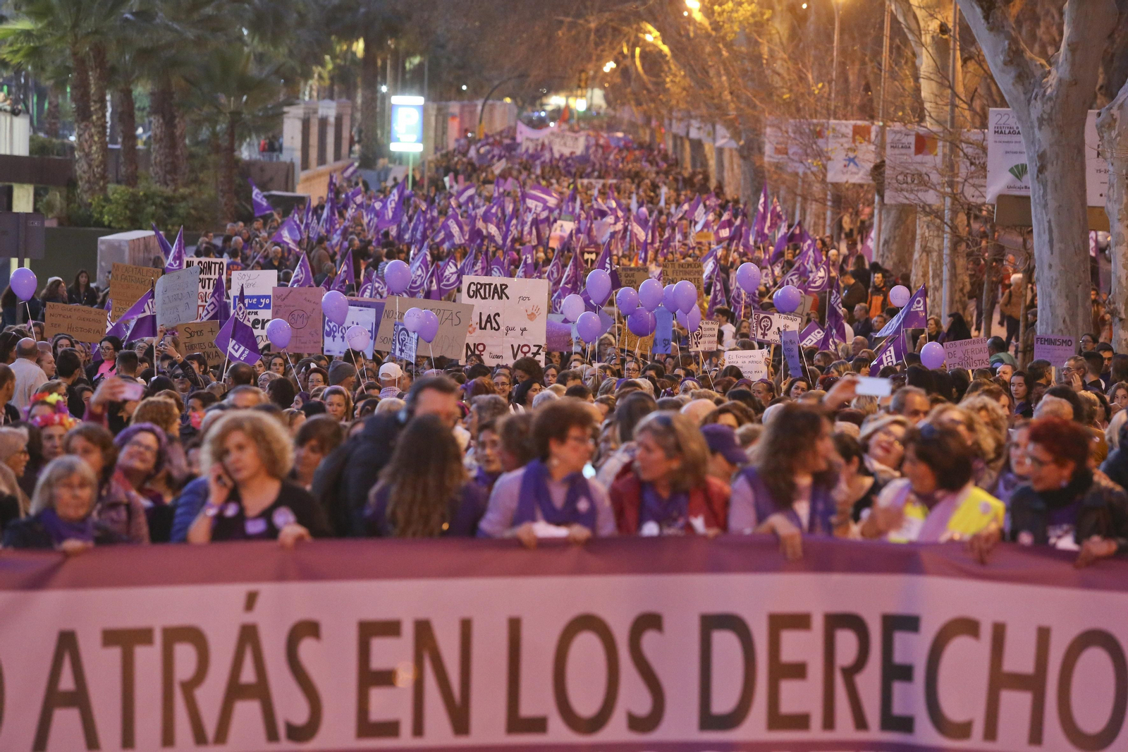 Las imágenes de la manifestación del Día de la Mujer en Málaga