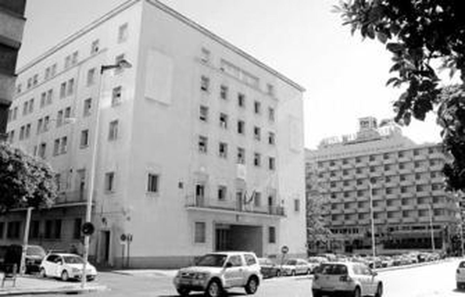 Fachada principal de la Audiencia Provincial.