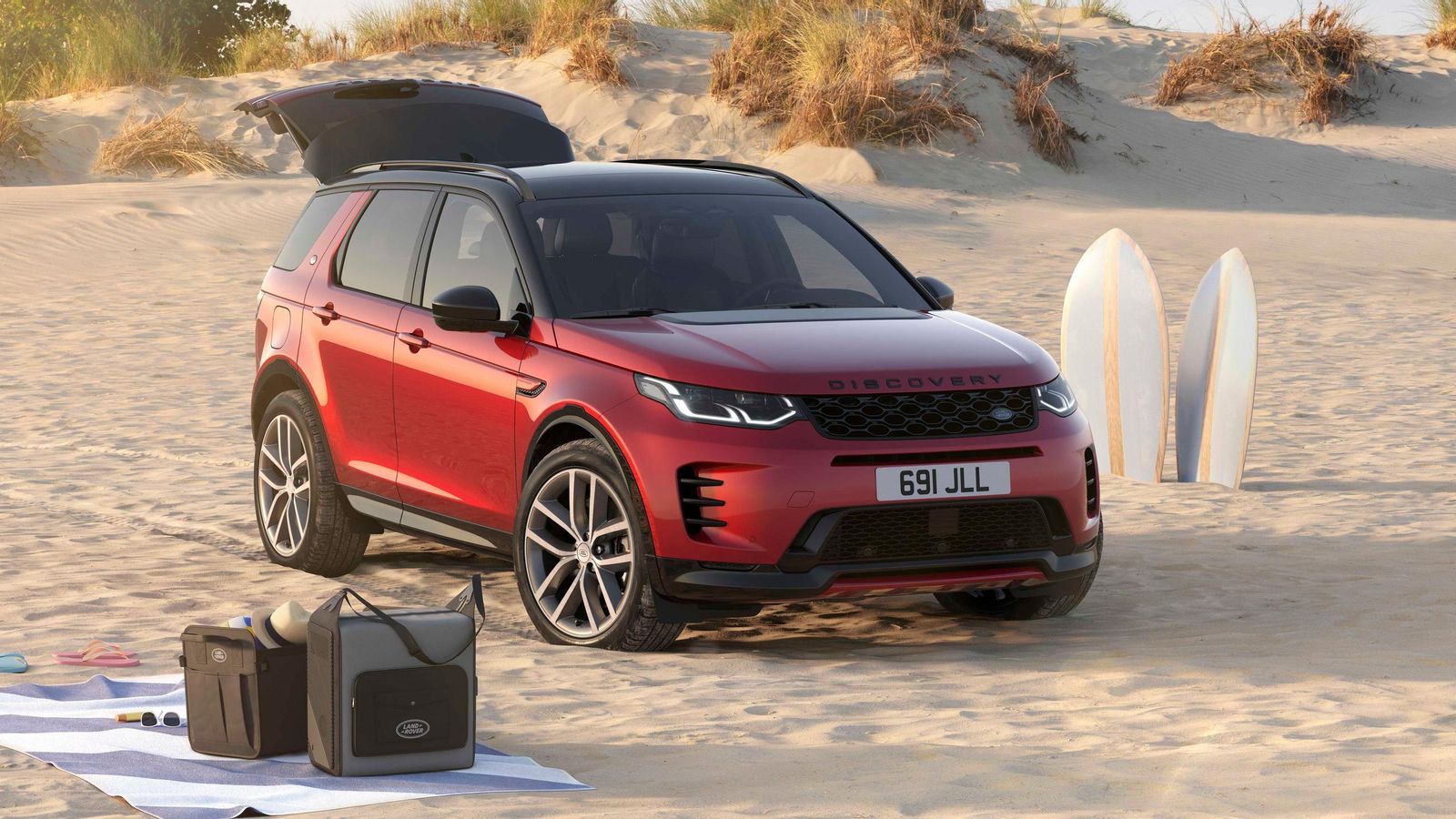 Los Discovery Sport incorporan nuevos paquetes de accesorios, cada uno de ellos vinculado a un uso específicos. Los Discovery Sport incorporan nuevos paquetes de accesorios, cada uno de ellos vinculado a un uso específicos.