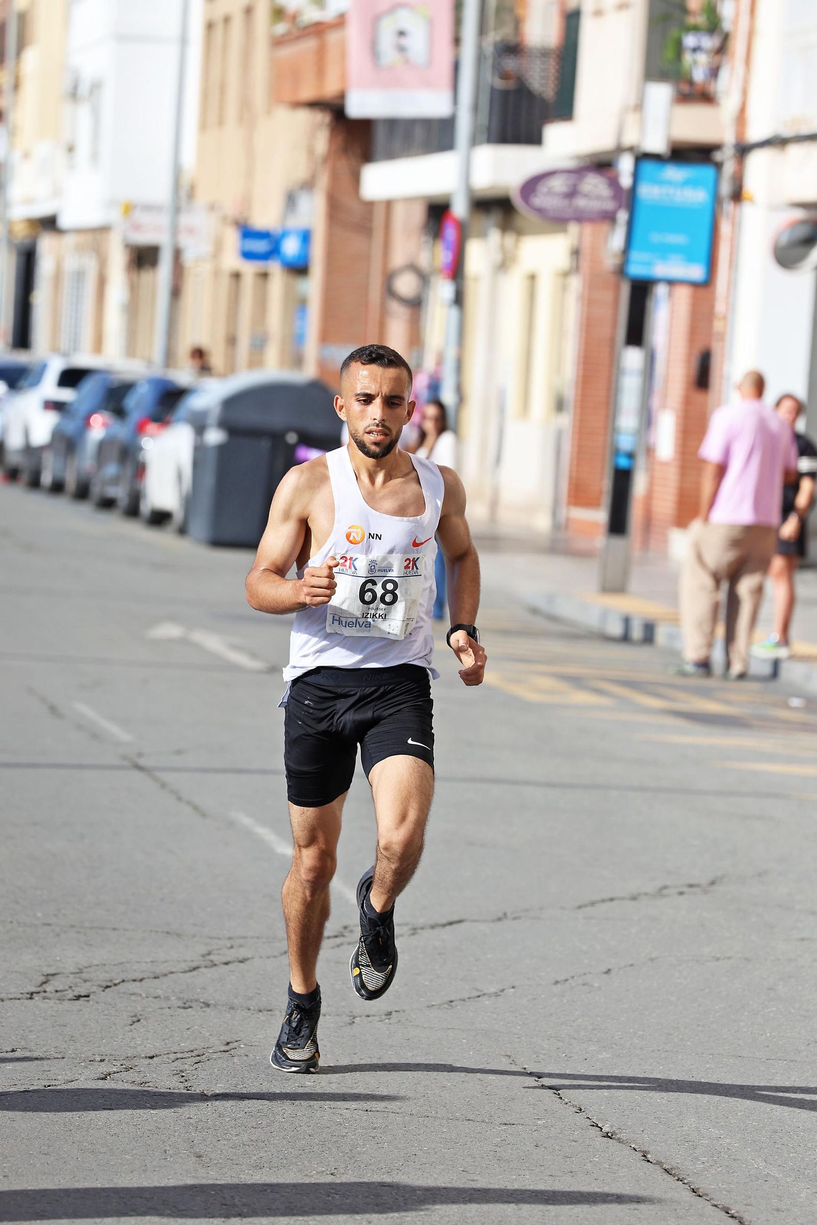 Las mejores imágenes de la carrera 21K Ciudad de Huelva
