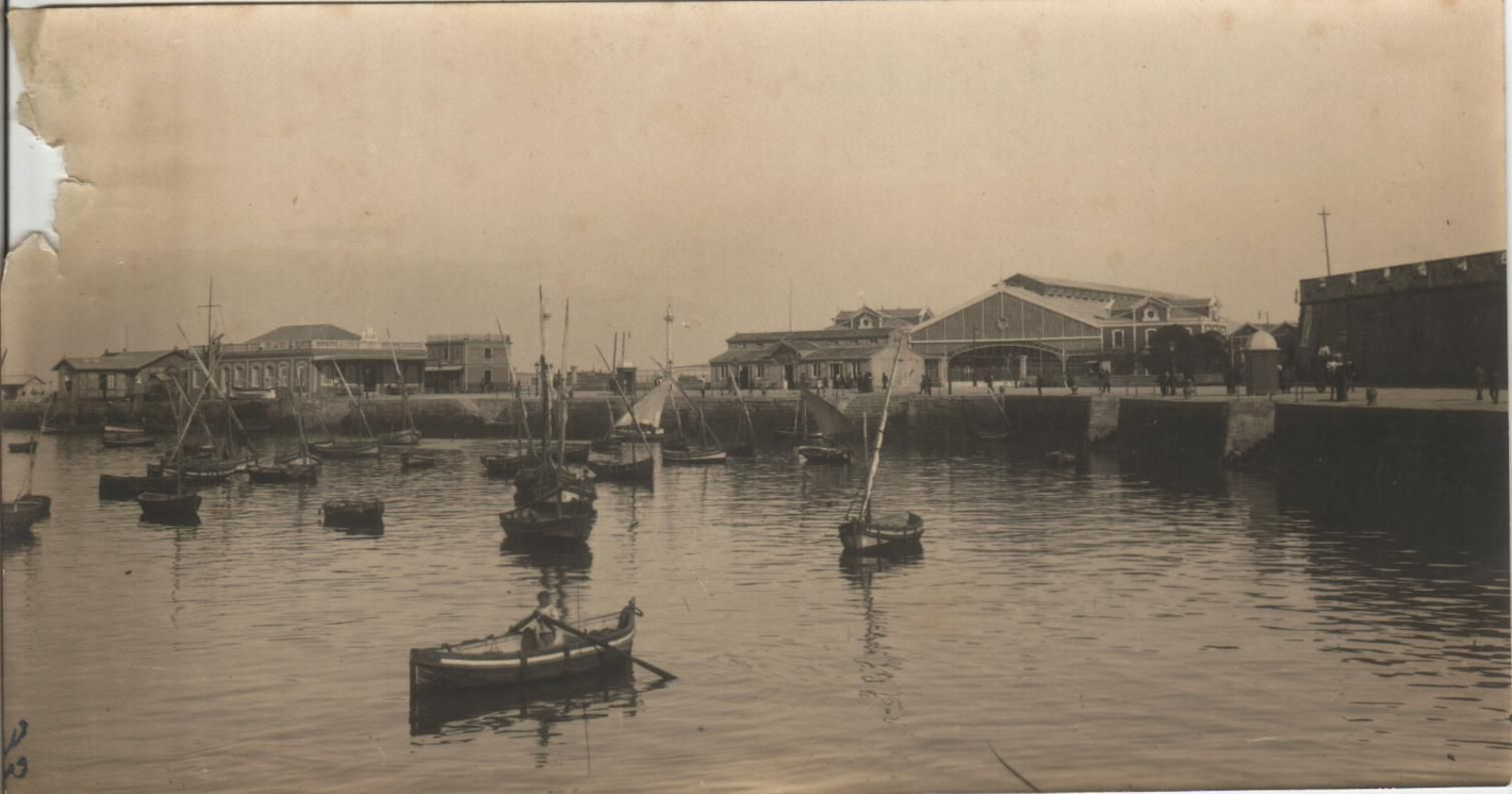 Imágenes inéditas y sorprendentes de la vieja estación de tren de Cádiz