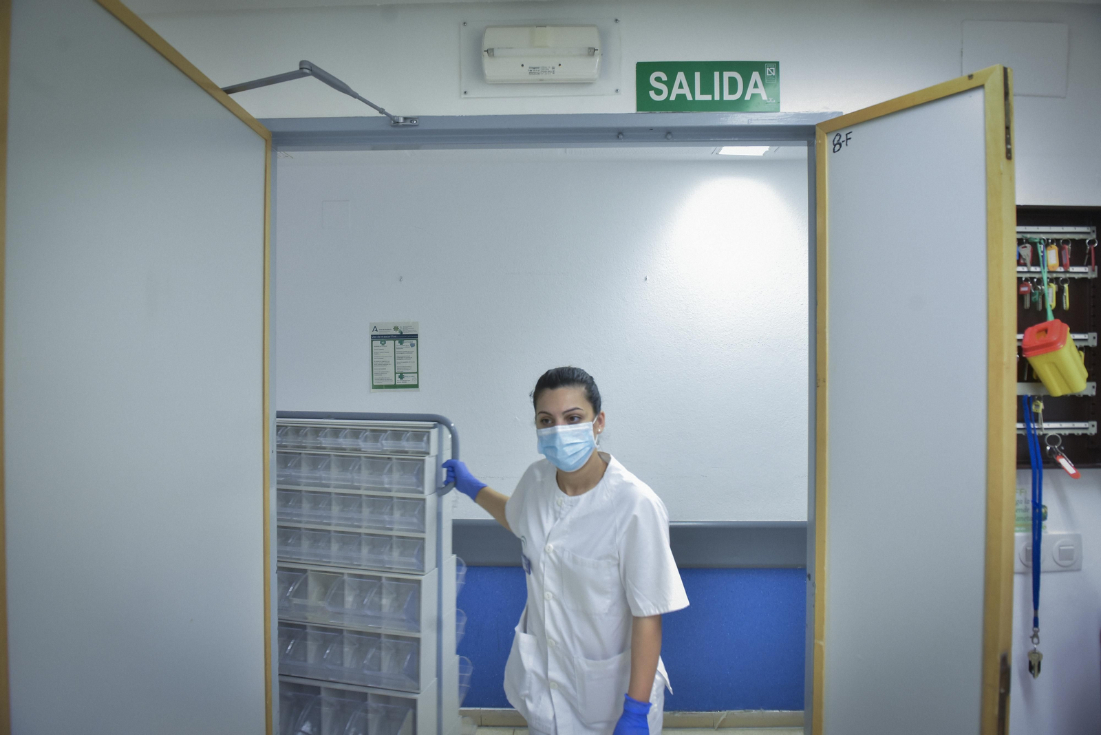 La resistencia en la sanidad andaluza en el Virgen del Rocío: laboratorio general y de urgencias contra el Covid-19