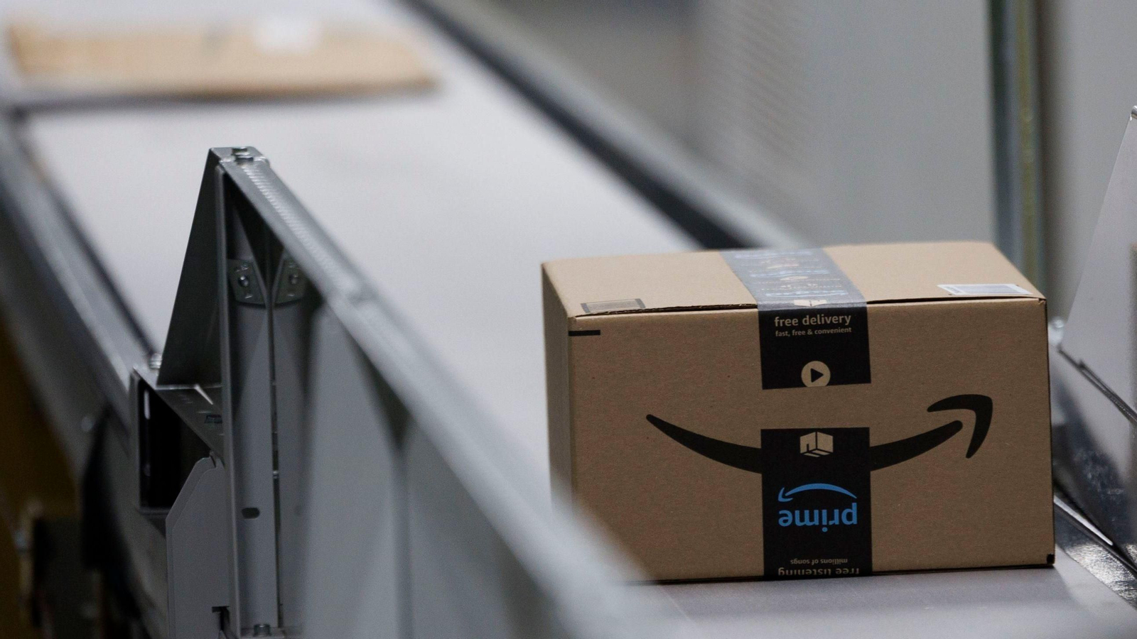 Planta logística de Amazon /