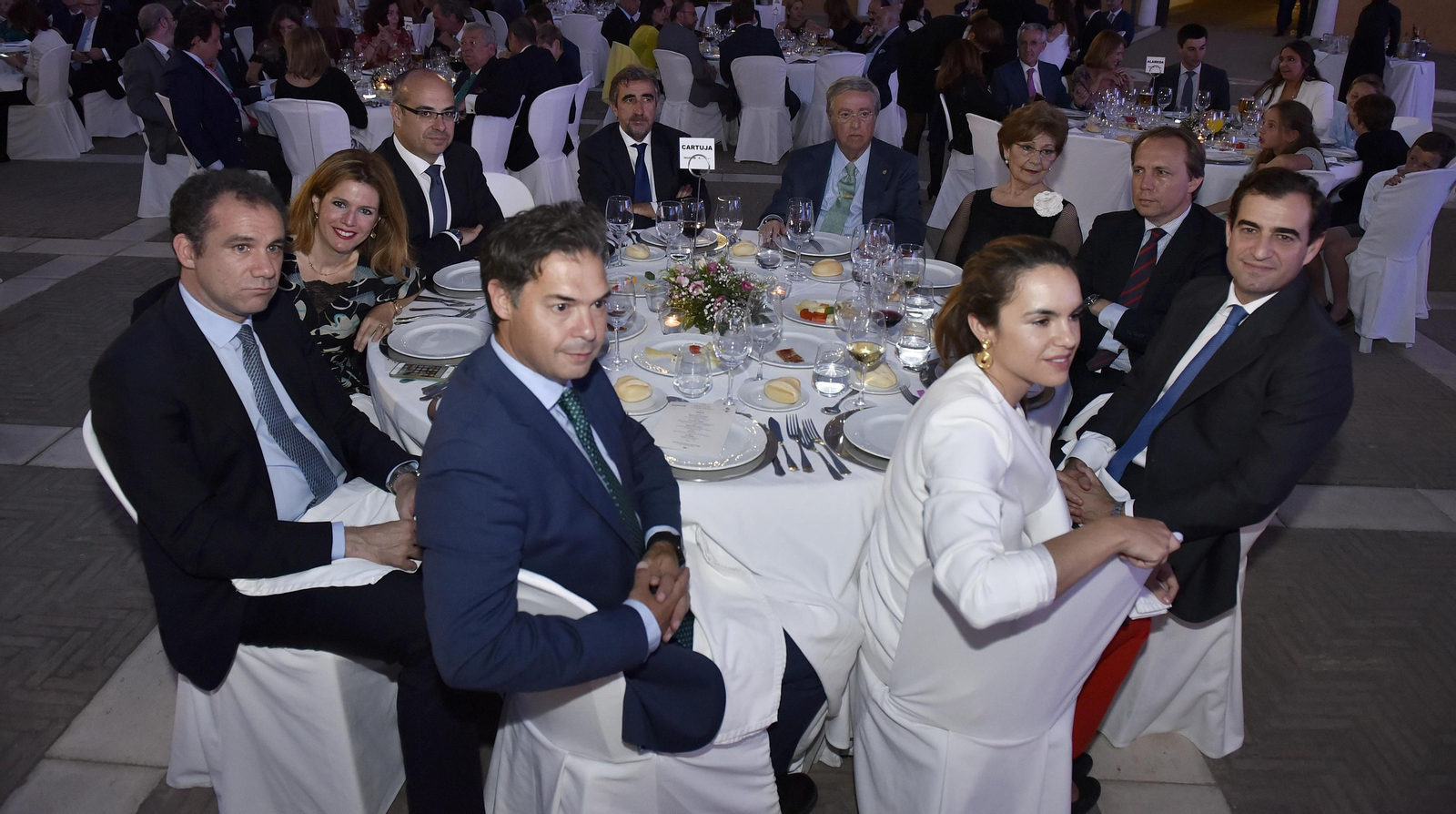 Daniel Fernández, José Moya Yoldi, Reyes Sosa, Joaquín Cuesta, Francisco Romero Román, Antonio Moreno Andrade y señora, José Luis Ballester, Rafael Monsalves y Esperanza Borrero.