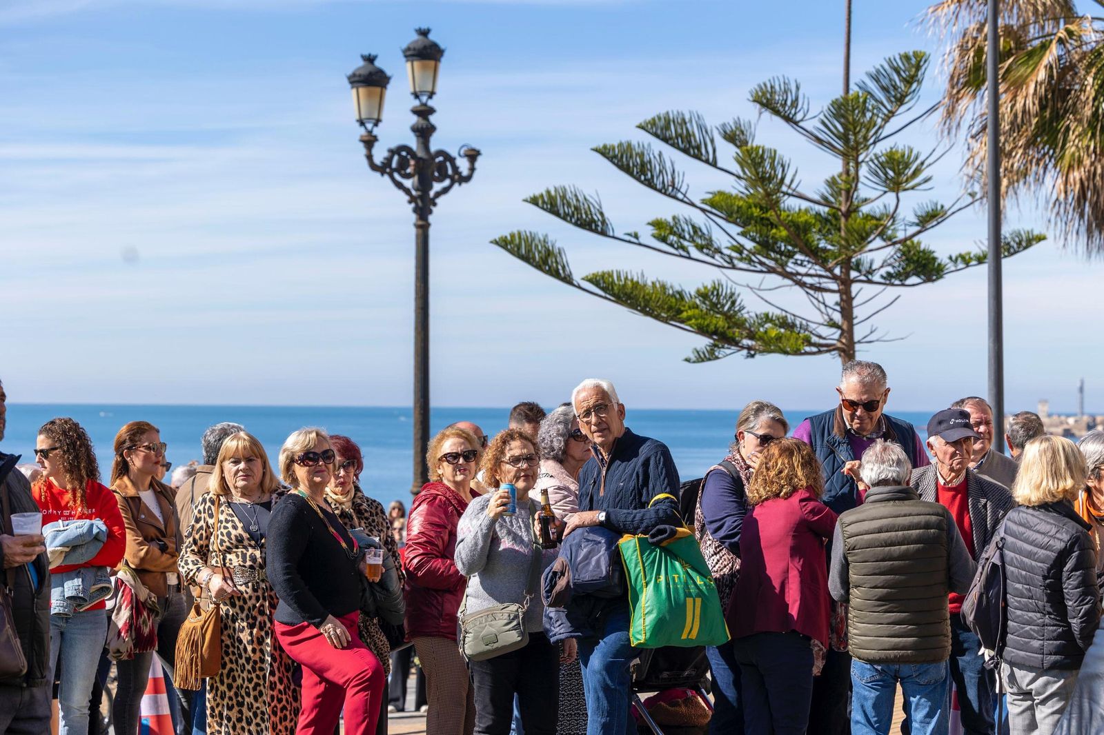 Búscate en las imágenes de la mejillonada popular