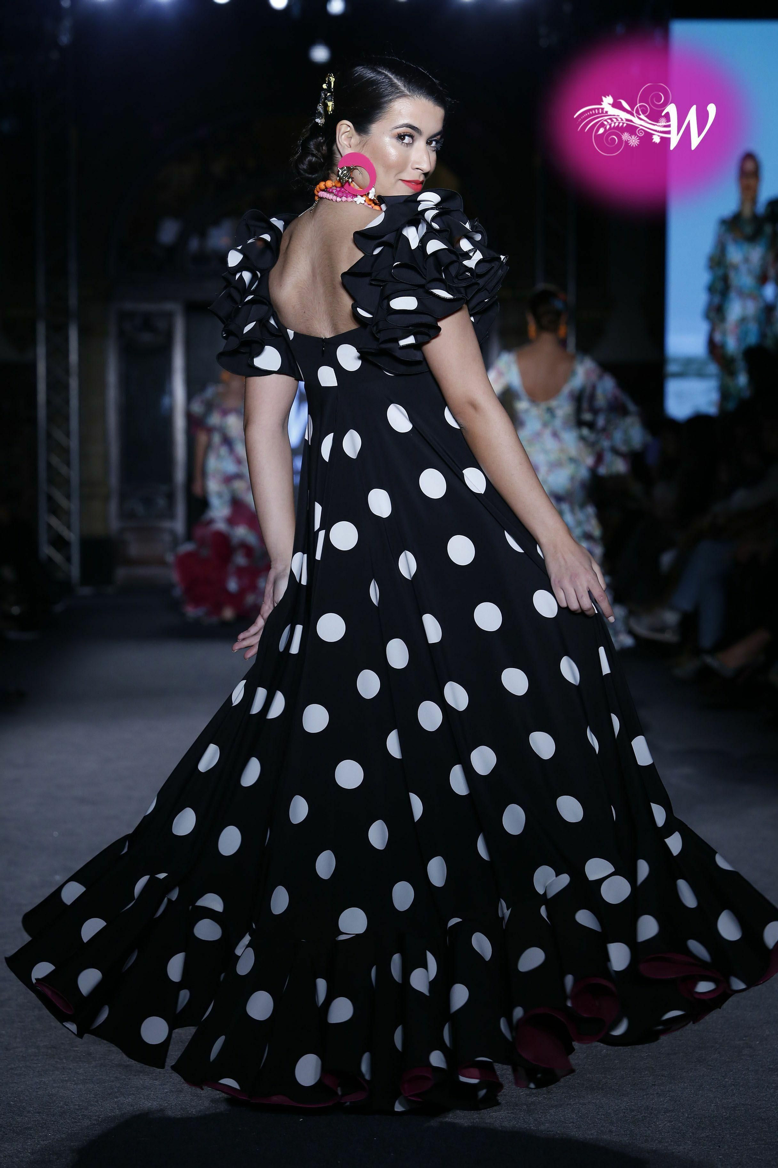 Mónica Méndez presenta su colección 'Pleamar' en We Love Flamenco 2020, todas las fotos del desfile