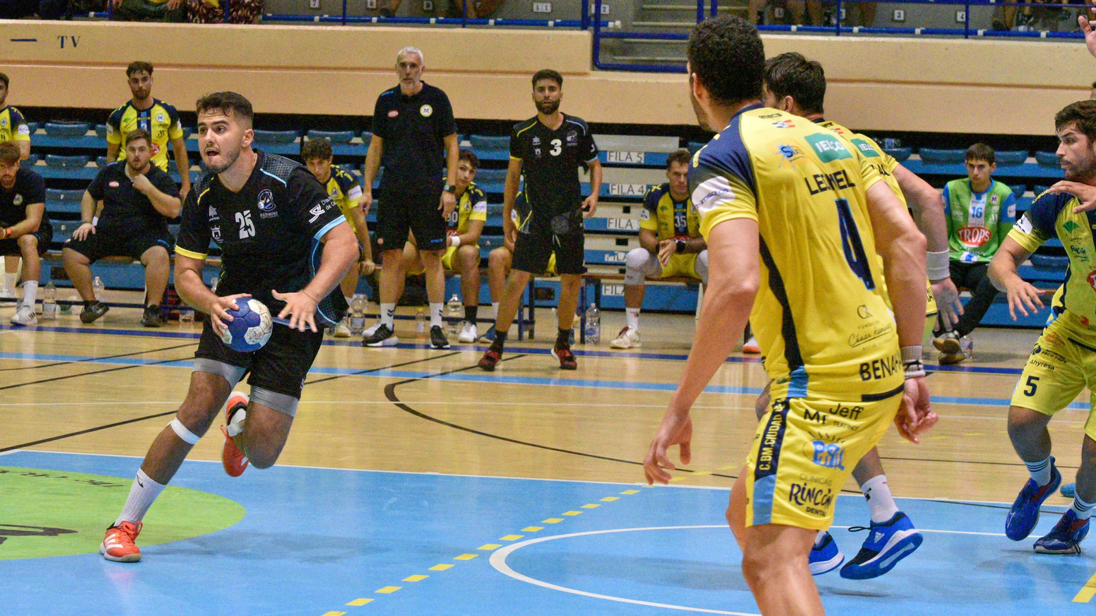 Las fotos del Memorial Pepe Pineda de Balonmano en Algeciras