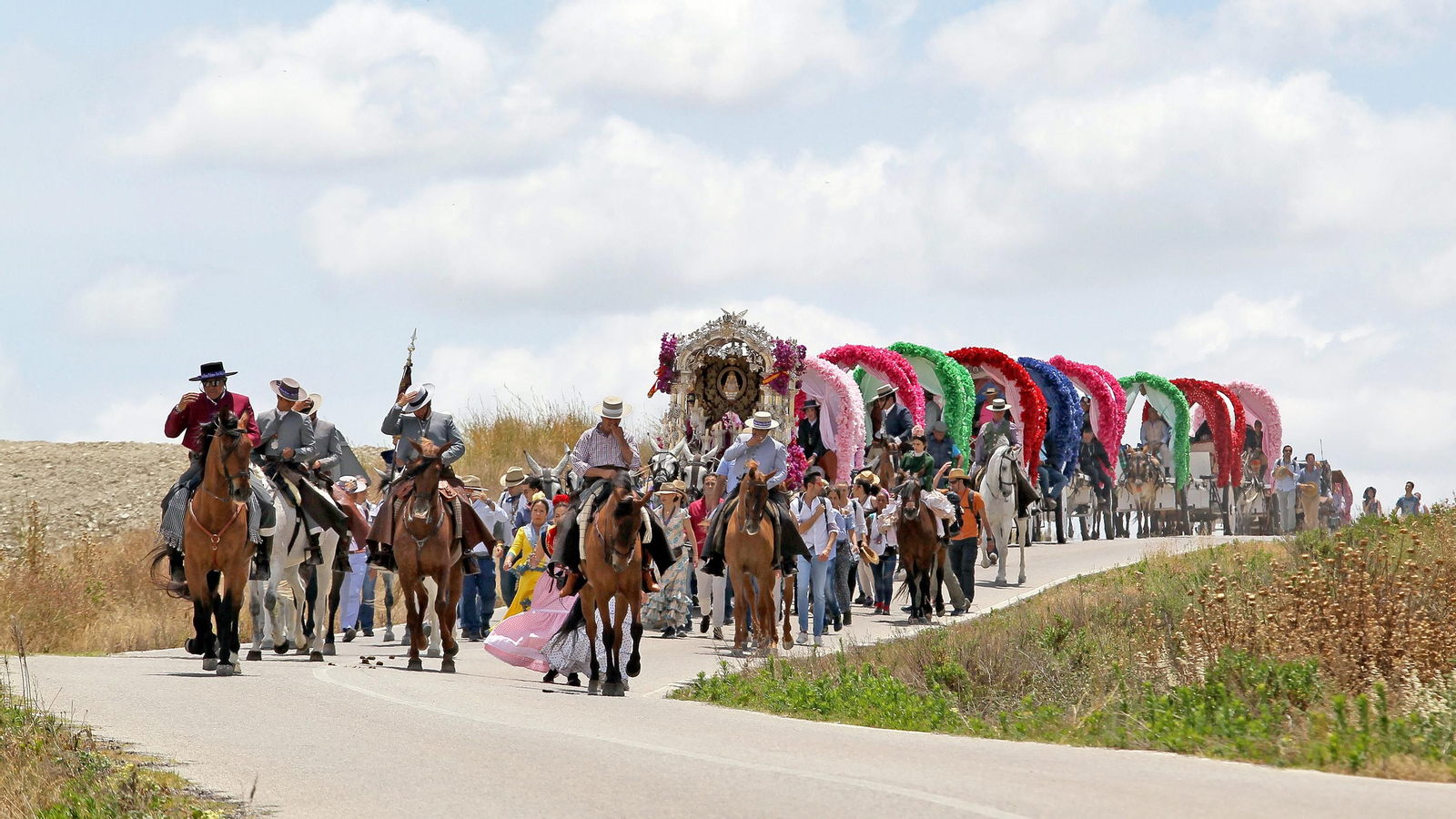 Imágenes de pasadas romerías de la Hdad de Jerez al Rocío