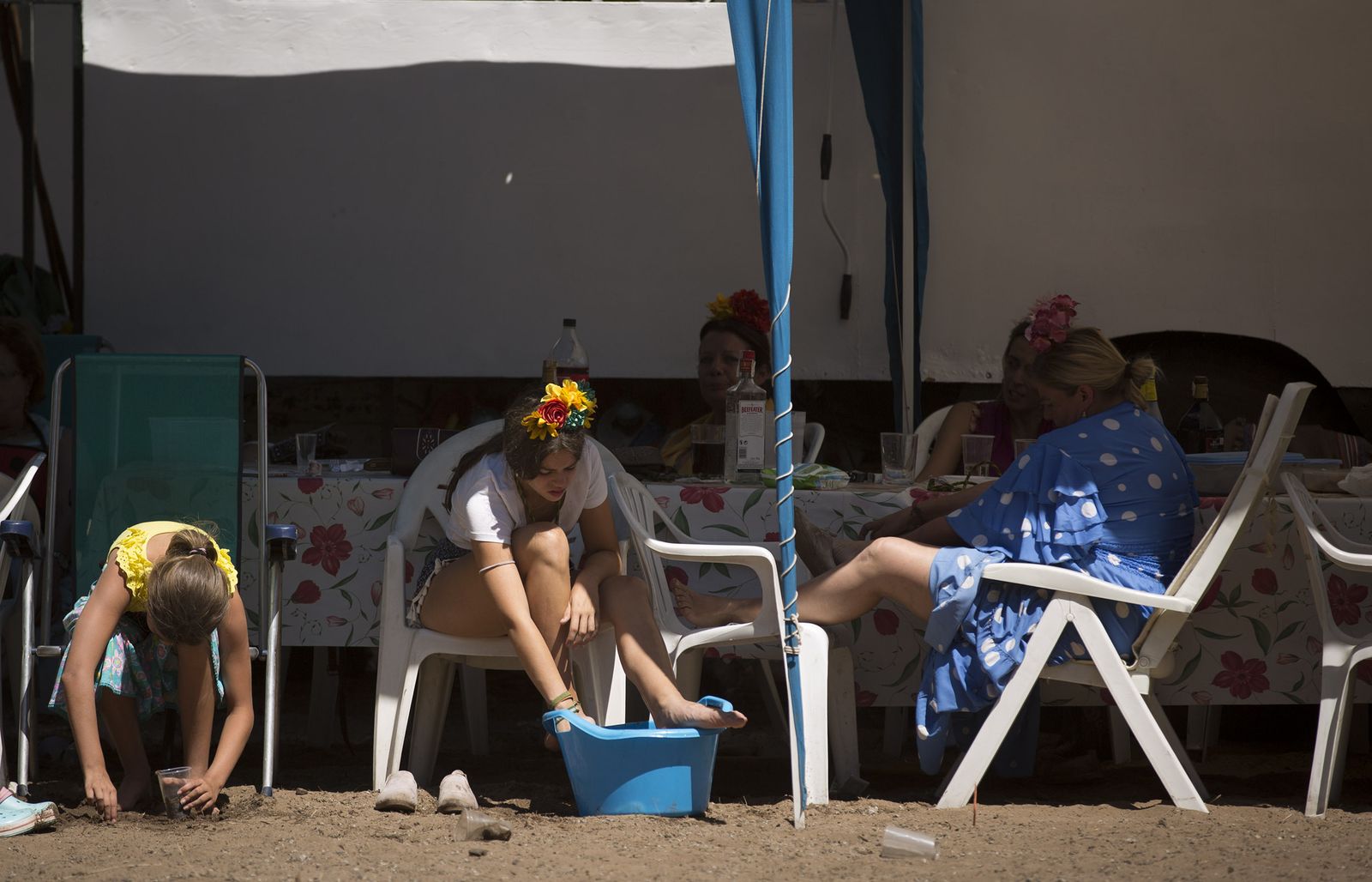 El paso de hermandades del Rocío por la Raya Real