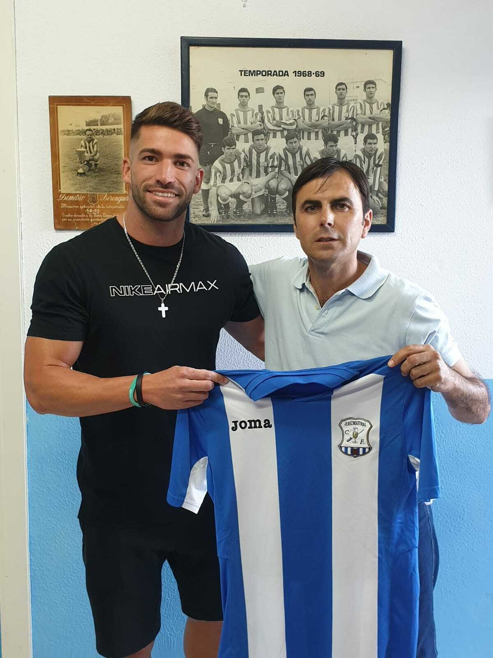 Jesús Barrera, junto al presidente Pedro Garrido.