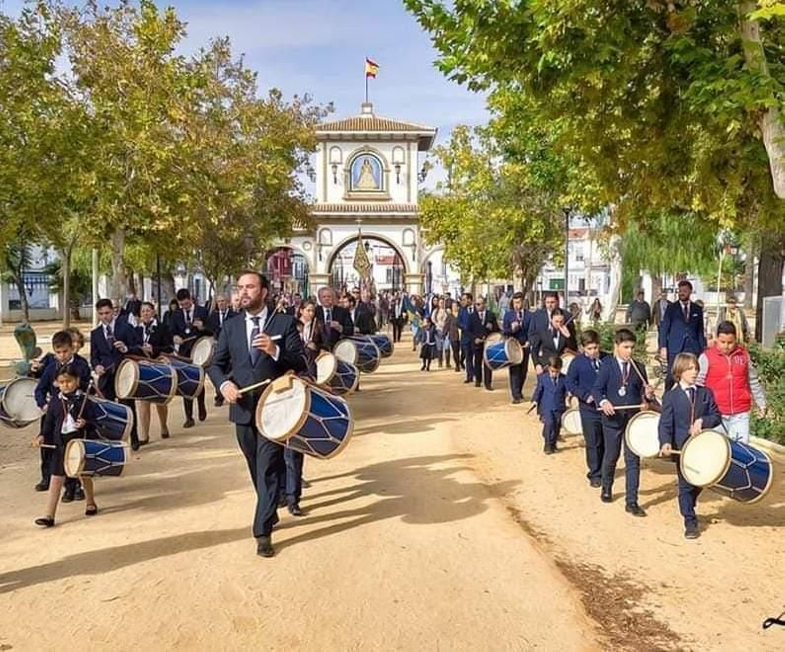 Las dos hermandades cuentan con reconocidas escuelas de tamborileros Las dos hermandades cuentan con reconocidas escuelas de tamborileros