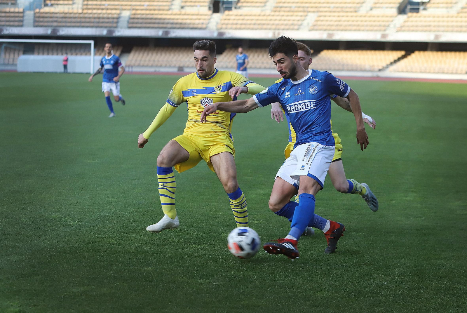 Imágenes del partido entre el Xerez DFC-Conil