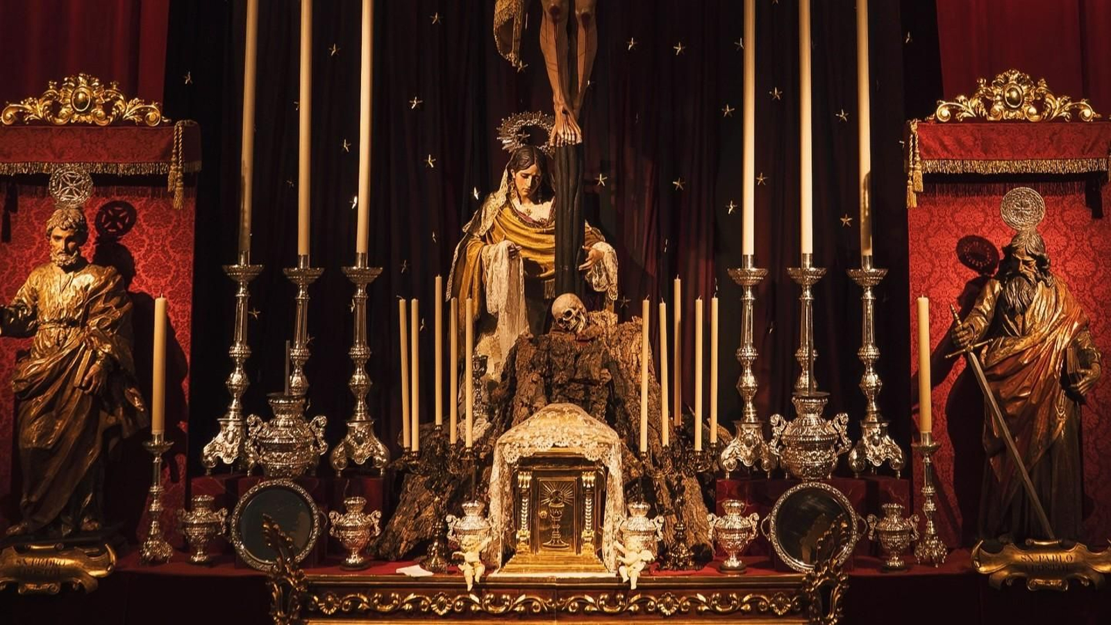 Altar de Cultos Cristo de la Buena Muerte de Granada, Cristo Rey 2025.jpg