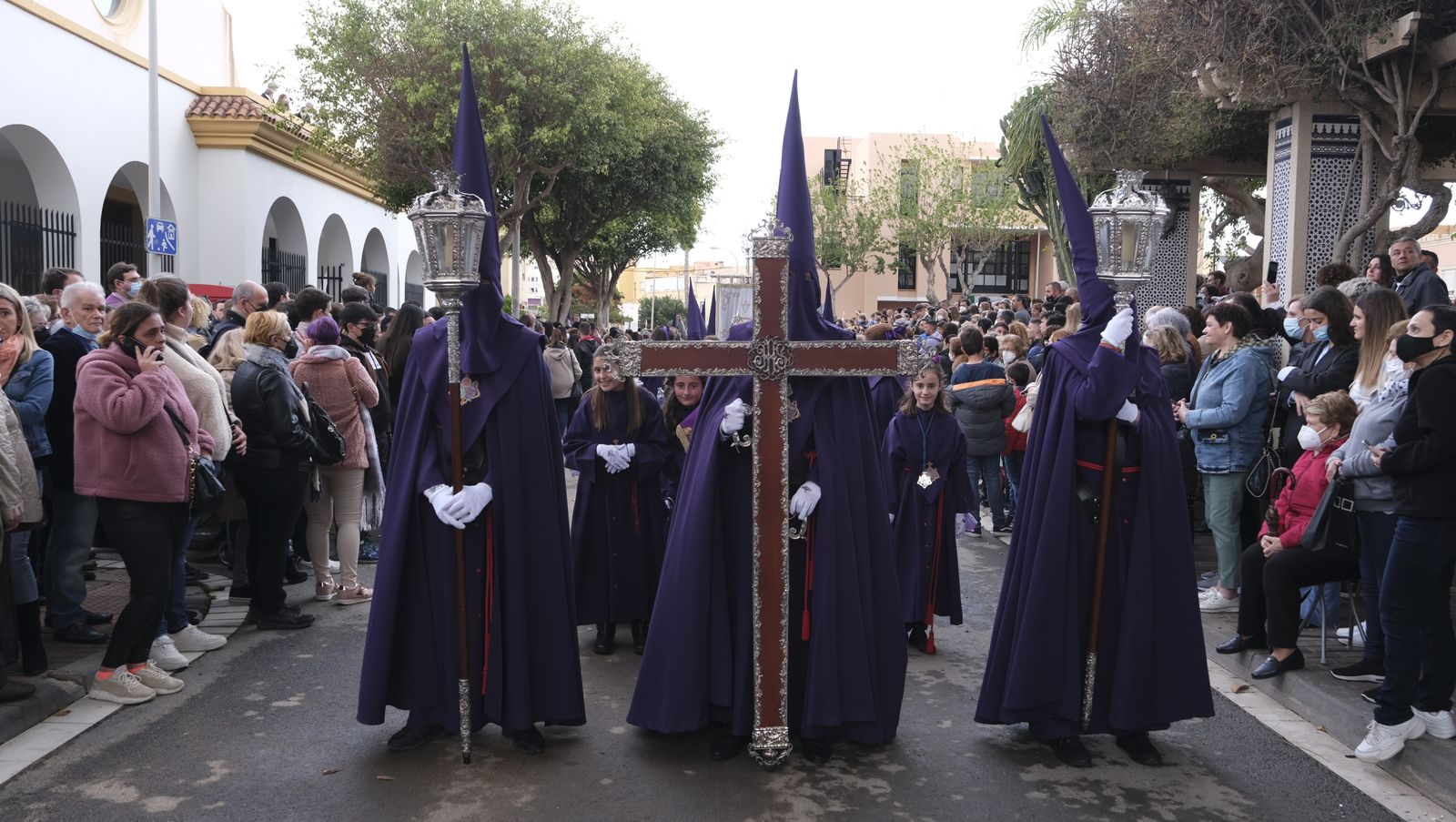 Procesión del Encuentro en Almería, en imágenes.