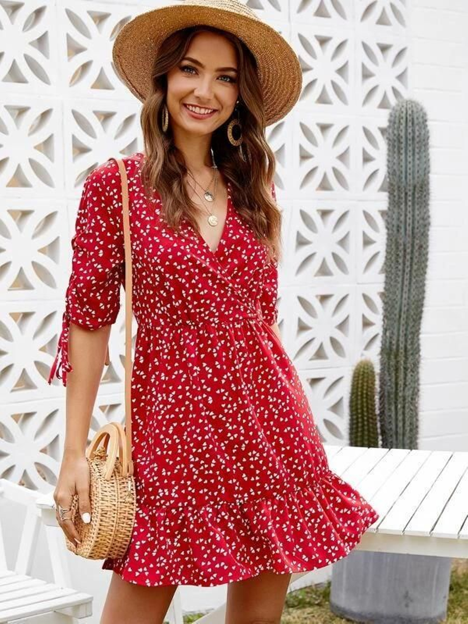 Los 20 vestidos que demuestran que el rojo es el color de la temporada