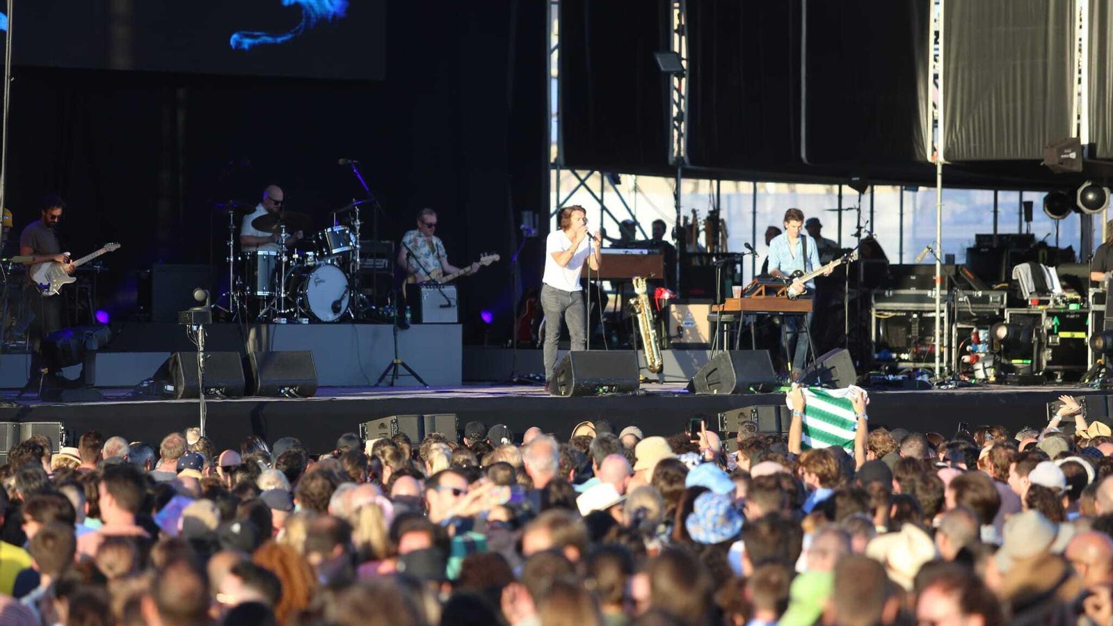 Paolo Nutini en un momento de su actuación. Paolo Nutini en un momento de su actuación.