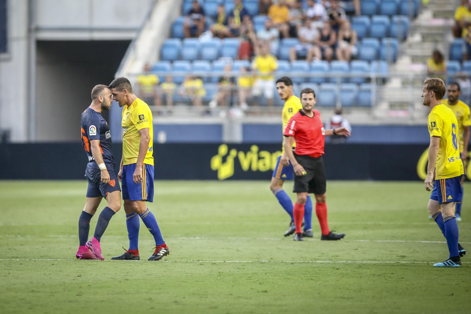 Partido de presentación entre el Cádiz CF y el Málaga CF en imágenes Partido de presentación entre el Cádiz CF y el Málaga CF en imágenes