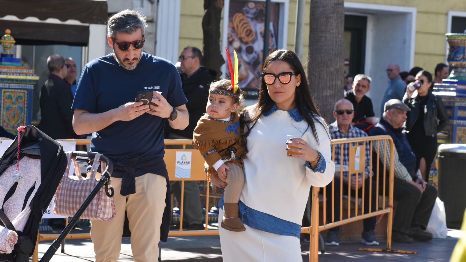 Fotos de la ada popular del Carnaval de Algeciras