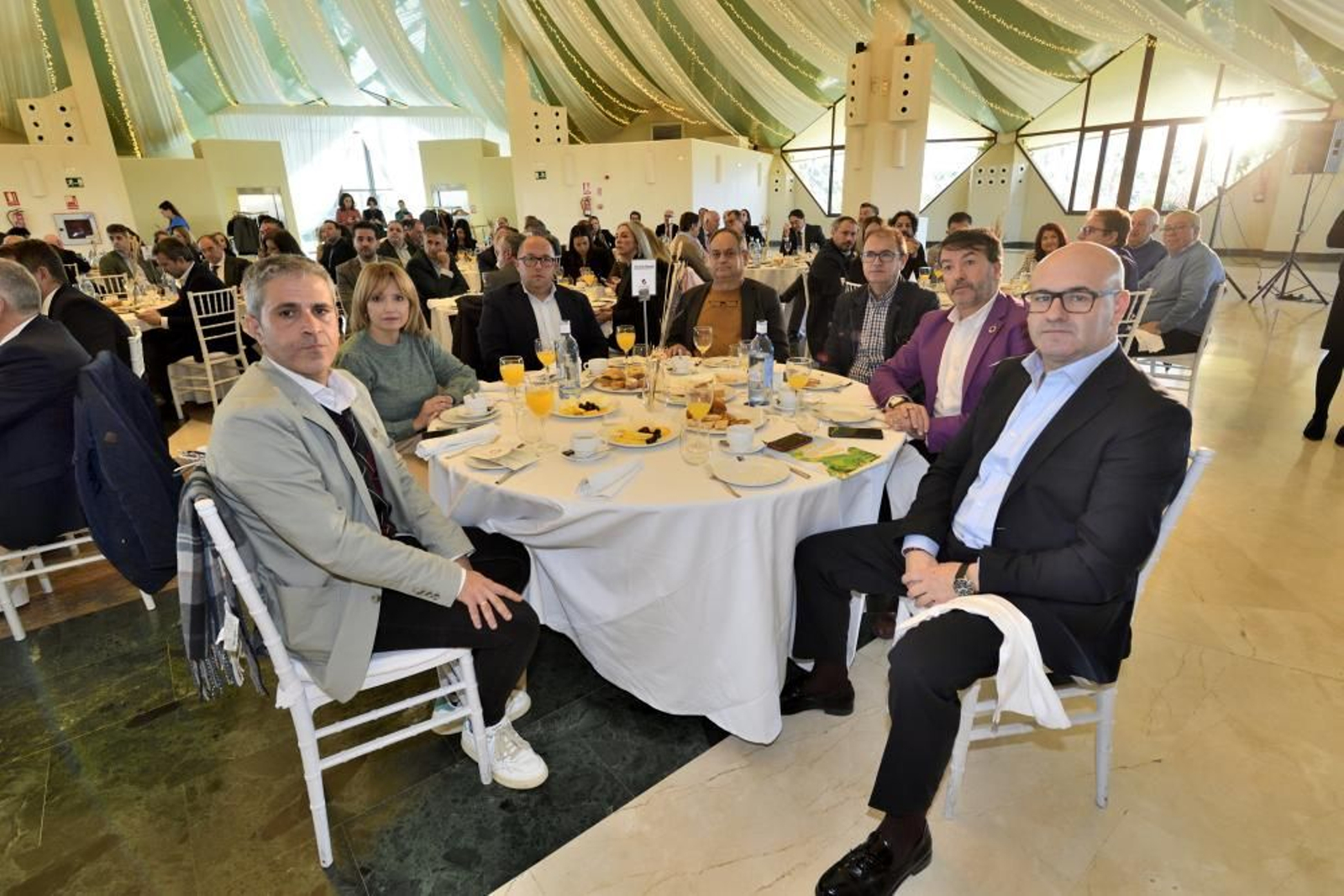 FORO JOLY. JAÉN HOY. Desayuno informativo con el presidente de la Diputación de Jaén, Francisco Reyes
