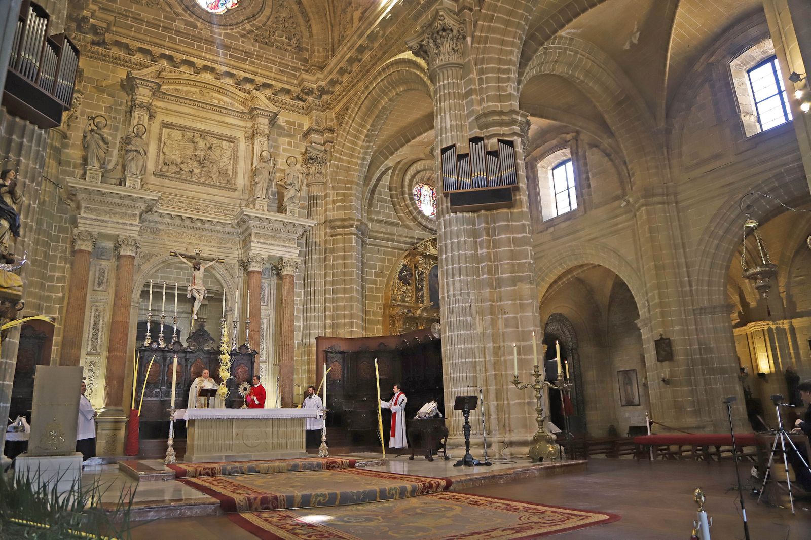 Coronavirus, imágenes del Domingo de Ramos en Jerez