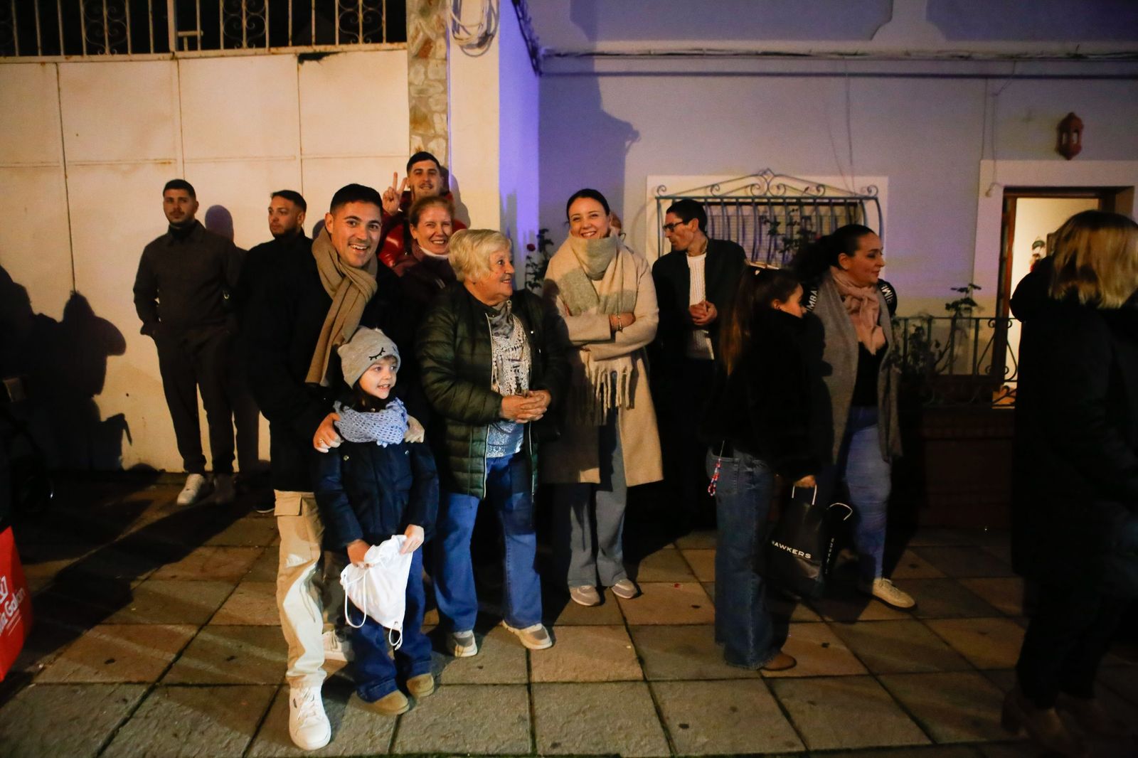 Búscate en las fotos de la cabalgata de Reyes Magos 2026 en Los Barrios