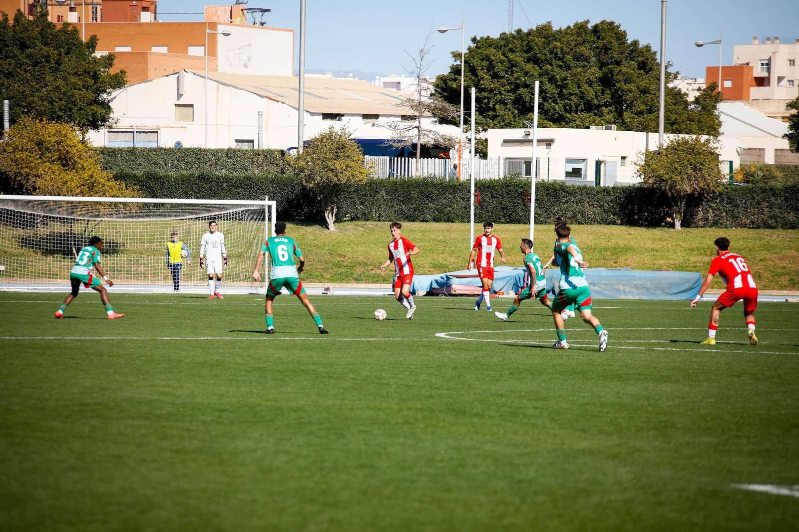 Las imágenes de Segunda RFEF entre Almeria B y recreativo de Granada