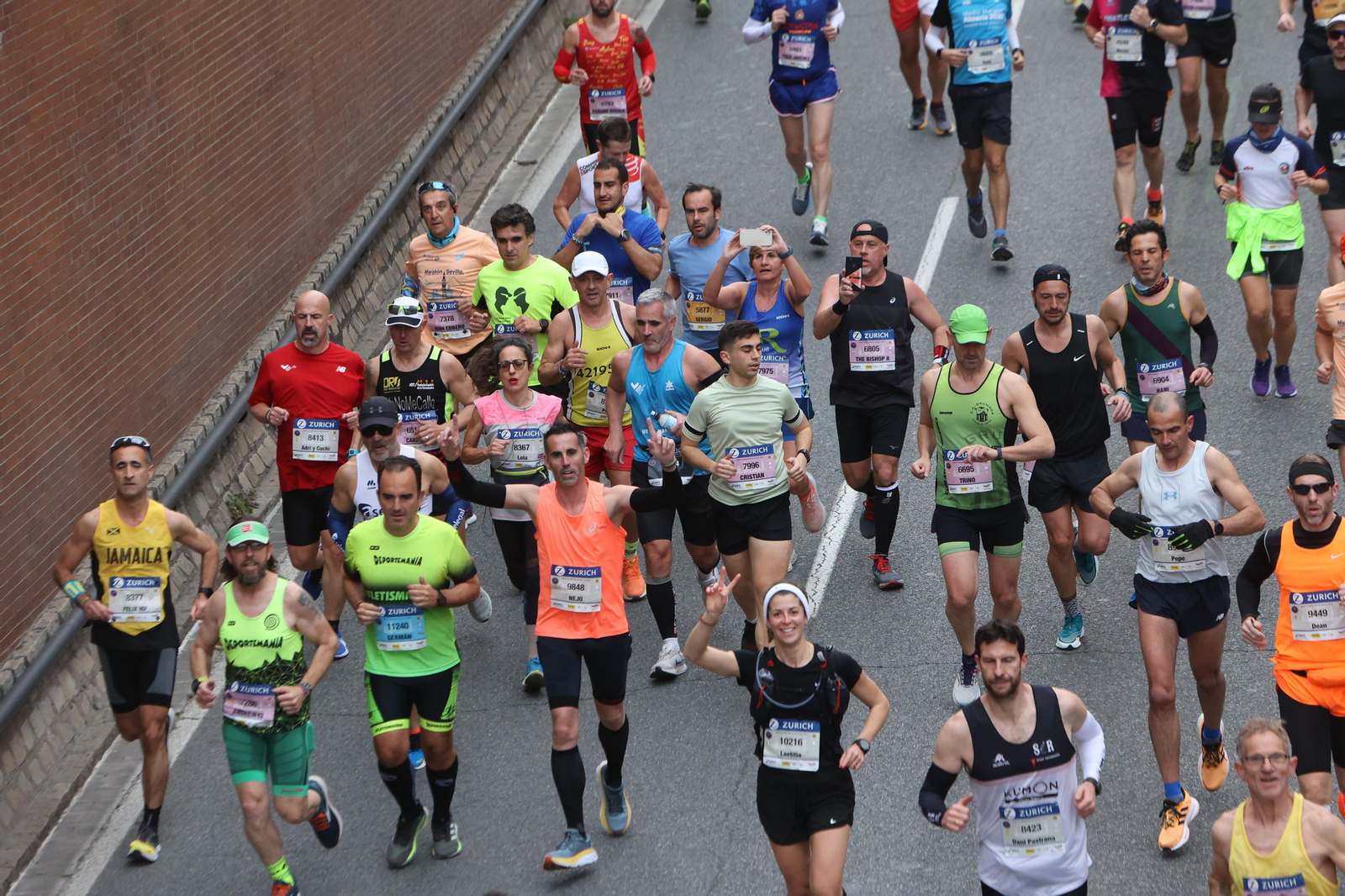 Búscate en la maratón de Sevilla 07