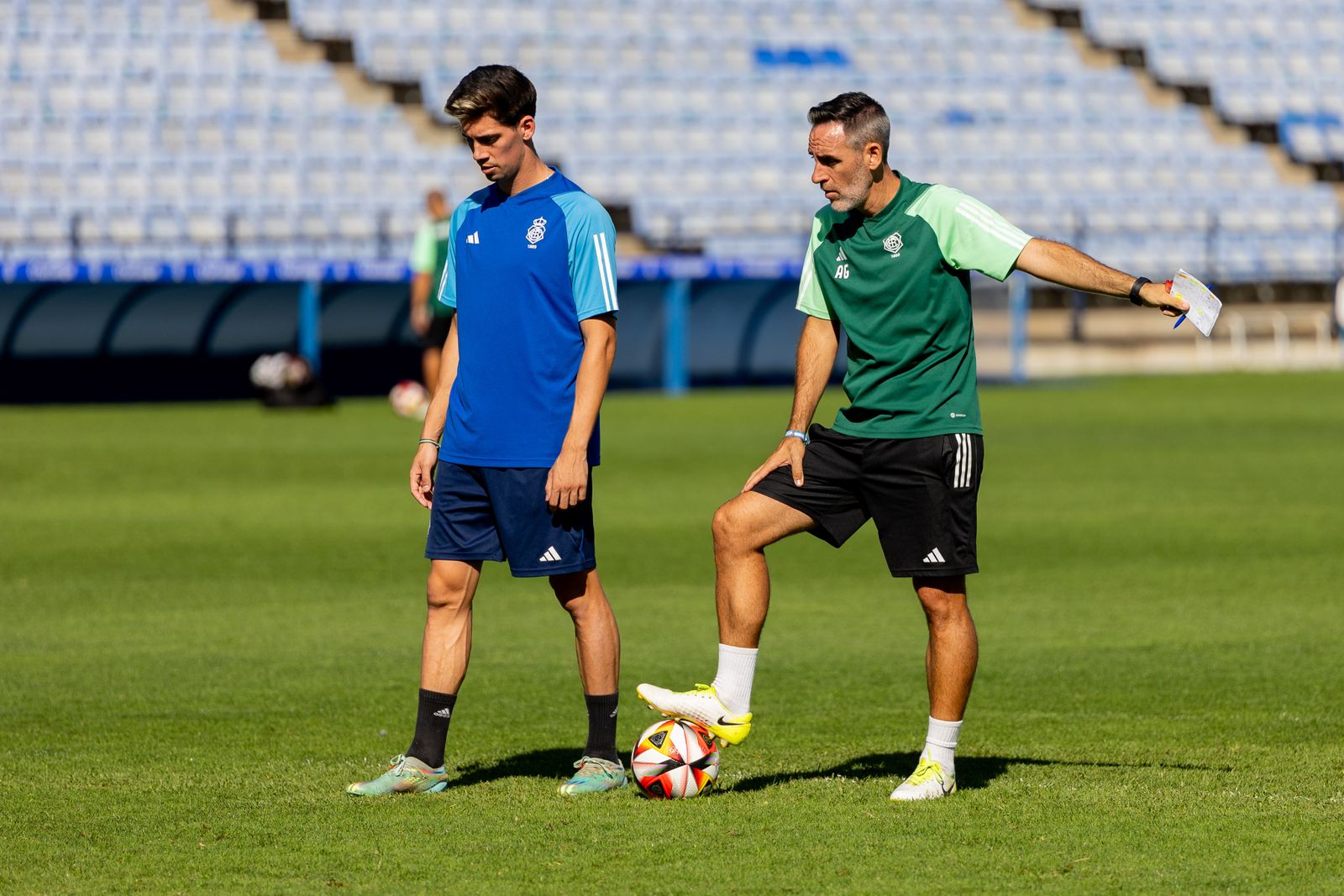 Las mejores imágenes del entrenamiento de este jueves del Recreativo de Huelva
