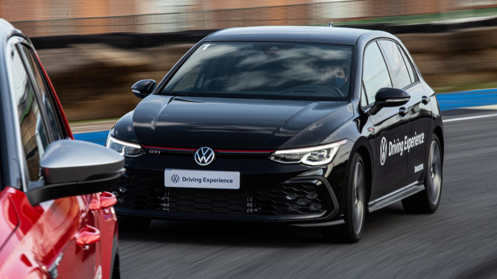 Para disfrutar de las máximas posibilidades dinámicas de este GTI es conveniente invertir en la amortiguación regulable.