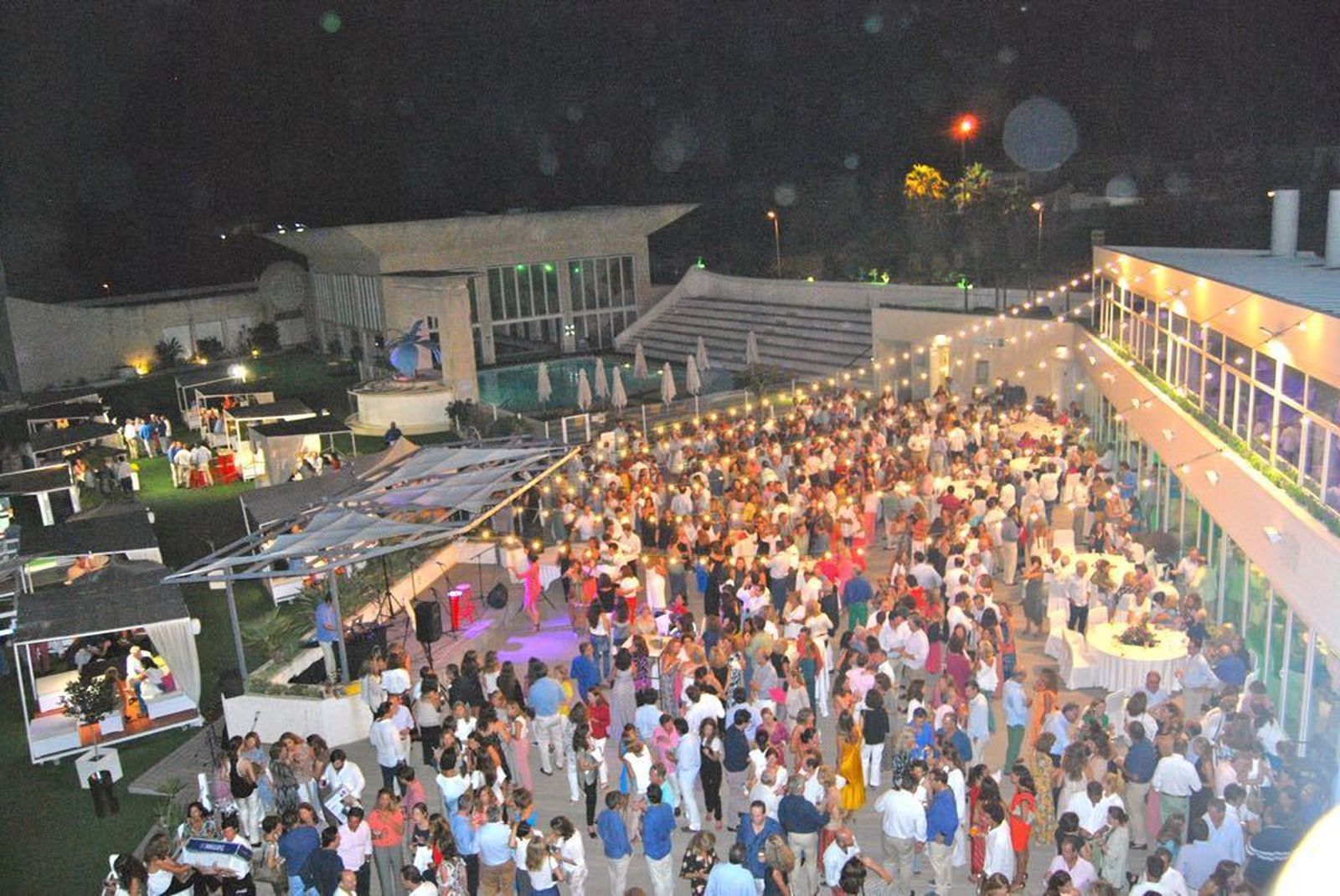 Mucho público durante la velada celebrada en el hotel Puerto Sherry.