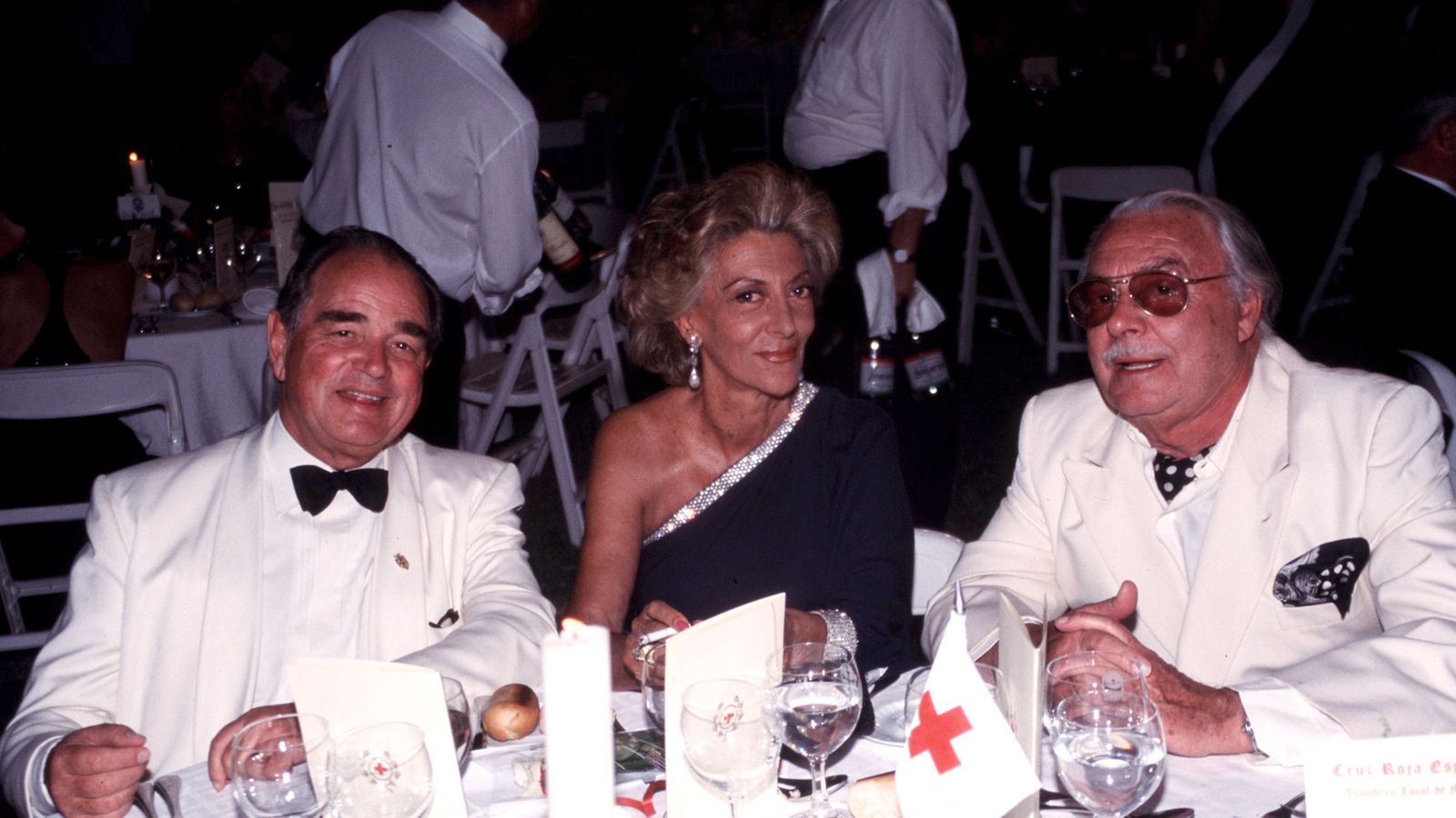 En una fiesta de la Cruz Roja en la época dorada de Marbella con los Hohenlohe.