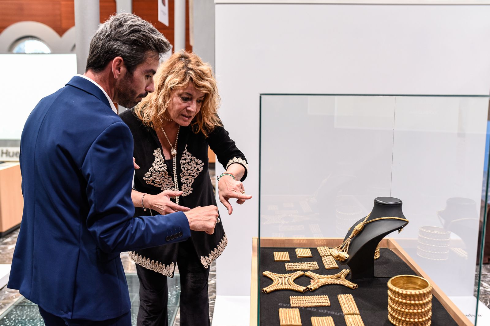 Imágenes de la inauguración de Huelva, el corazón de Tartessos. I Jornada patrimonial en el entorno de la Ría'