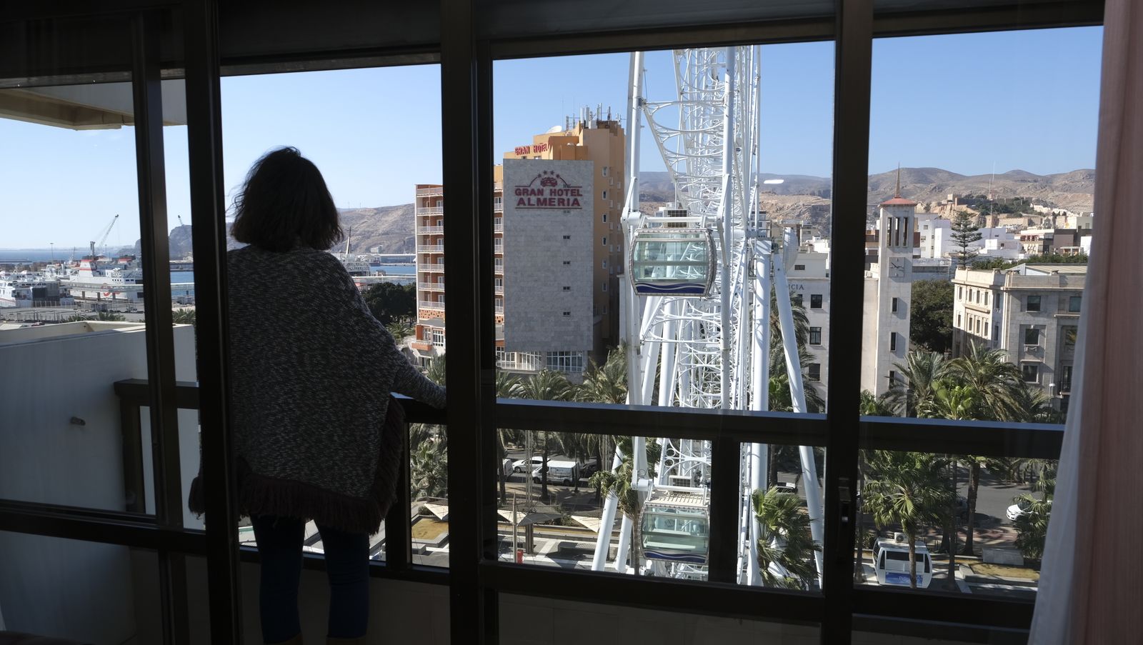 Vista desde el salón de uno de los propietarios afectados a la noria