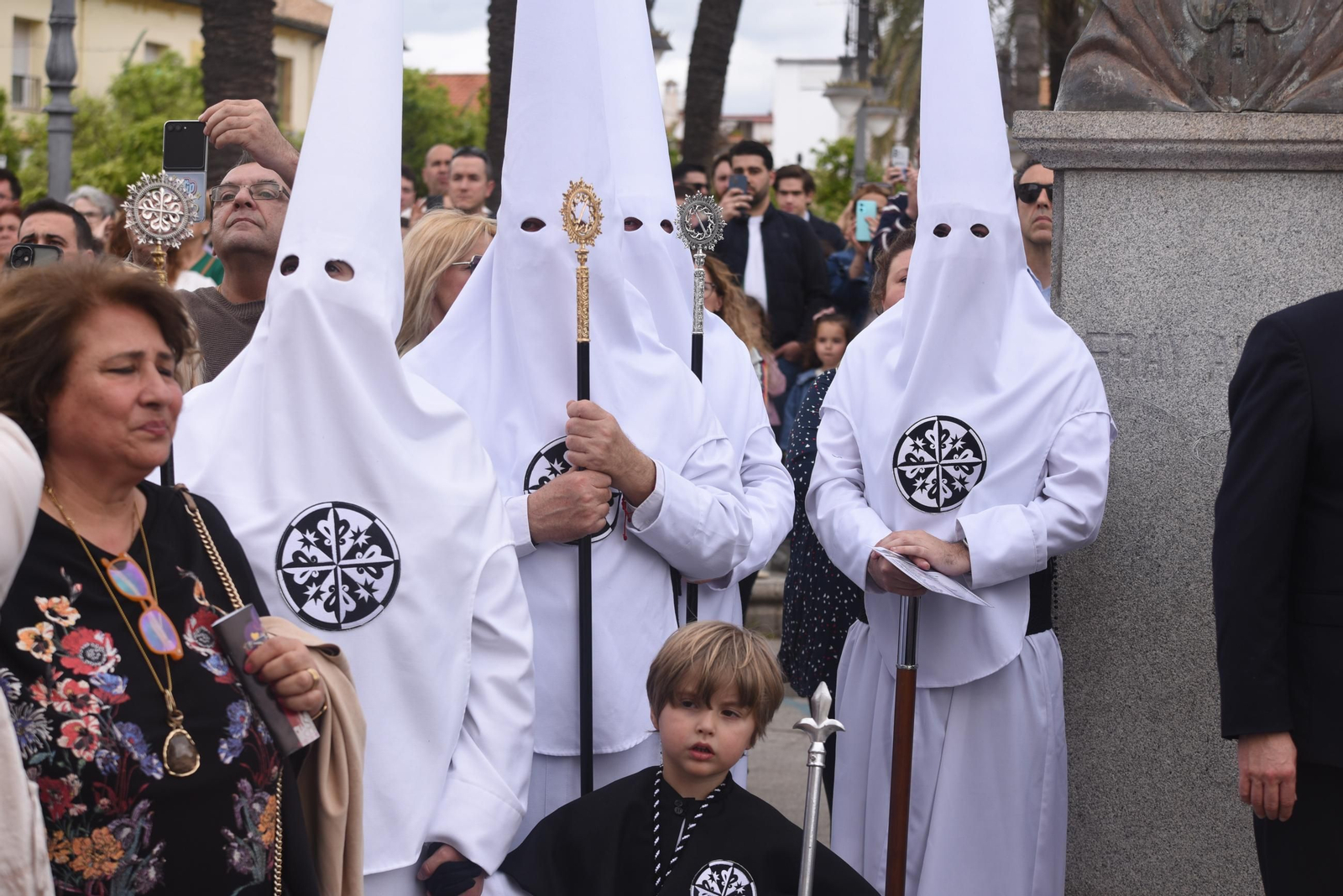 Las mejores imágenes de la procesión Presentación al Pueblo en Córdoba