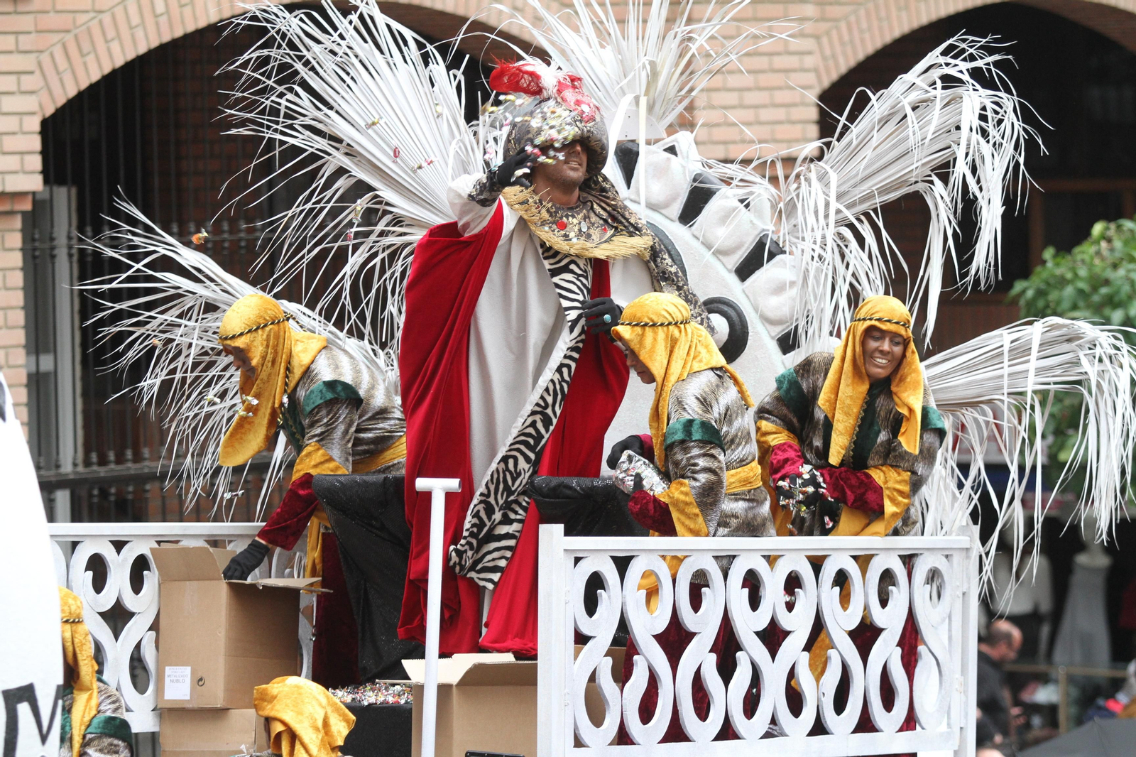 Cabalgata de los Reyes Magos 2018: Melchor, Gaspar y Baltazar adelantan su salida para llenar de ilusión las calles de Huelva