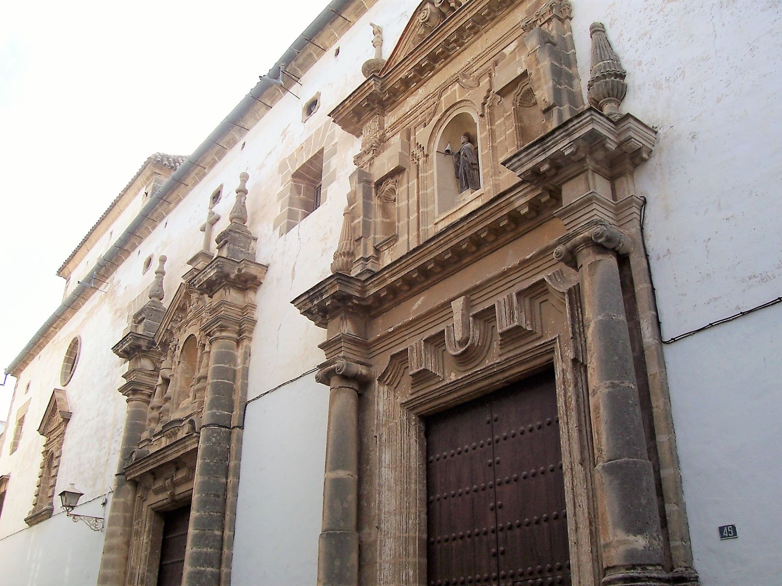 Interior de la iglesia del Convento de las Madres Concepcionistas.