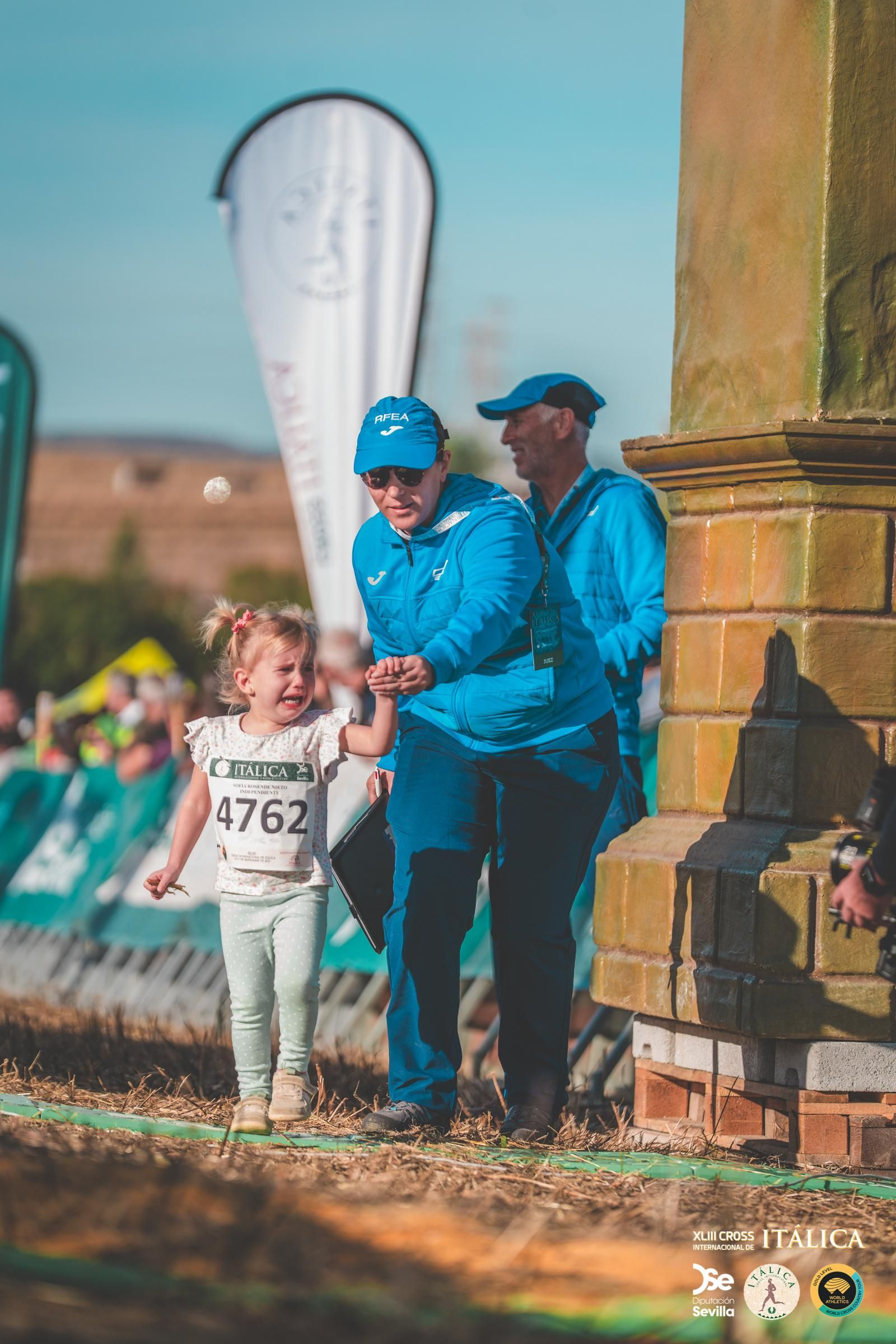 Búscate en las fotos del Cross de Itálica 2025 | 10