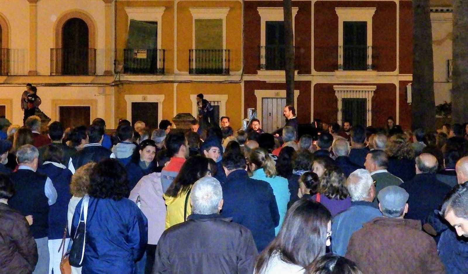 La protesta ha incluido una concentración en la Plaza del Ayuntamiento.