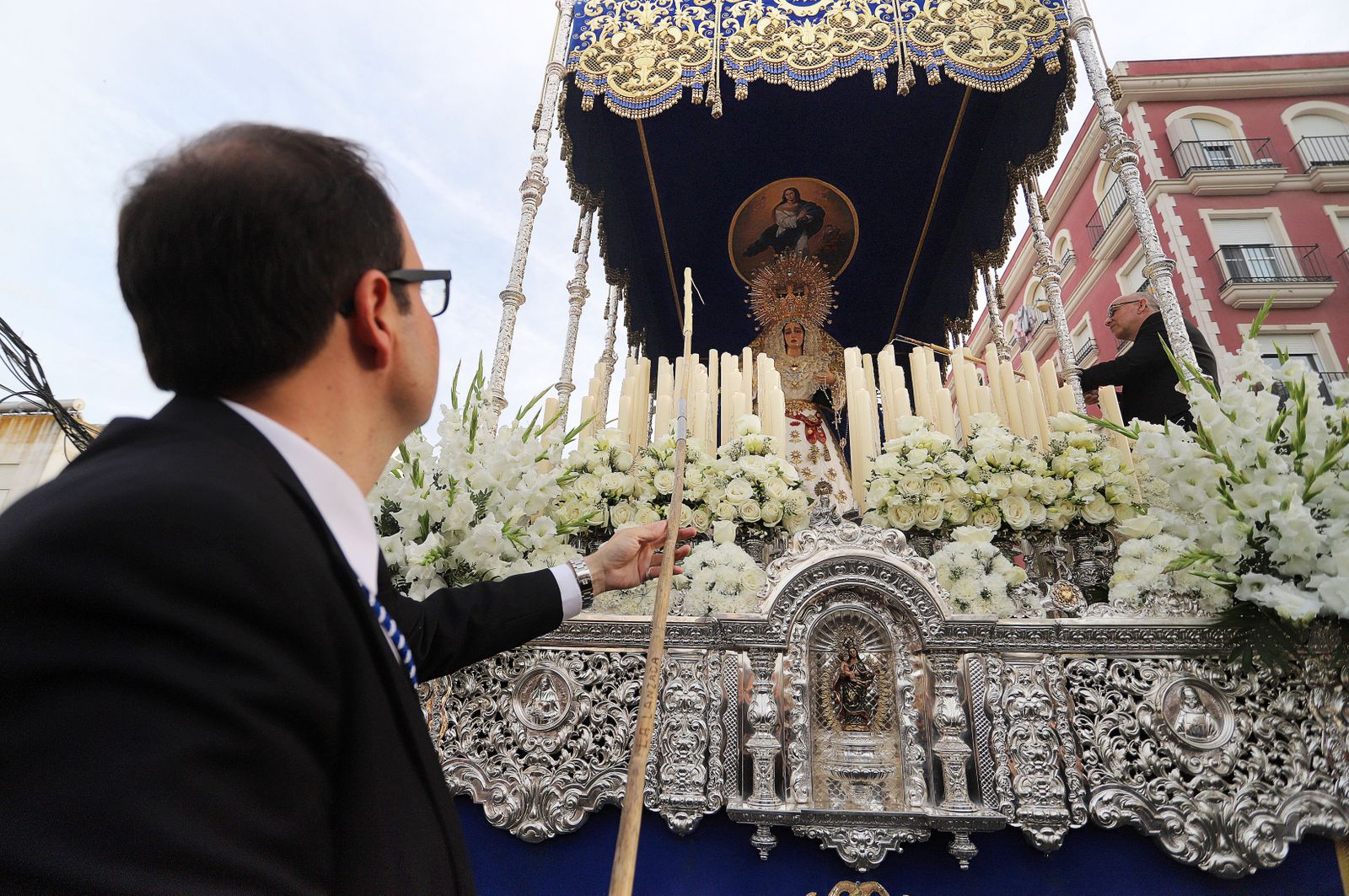 Imágenes de la procesión de la Virgen de los Dolores por Las Colonias