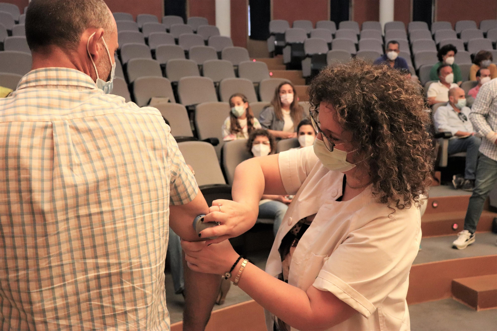 Formación en el sistema de monitorización de glucosa flash.