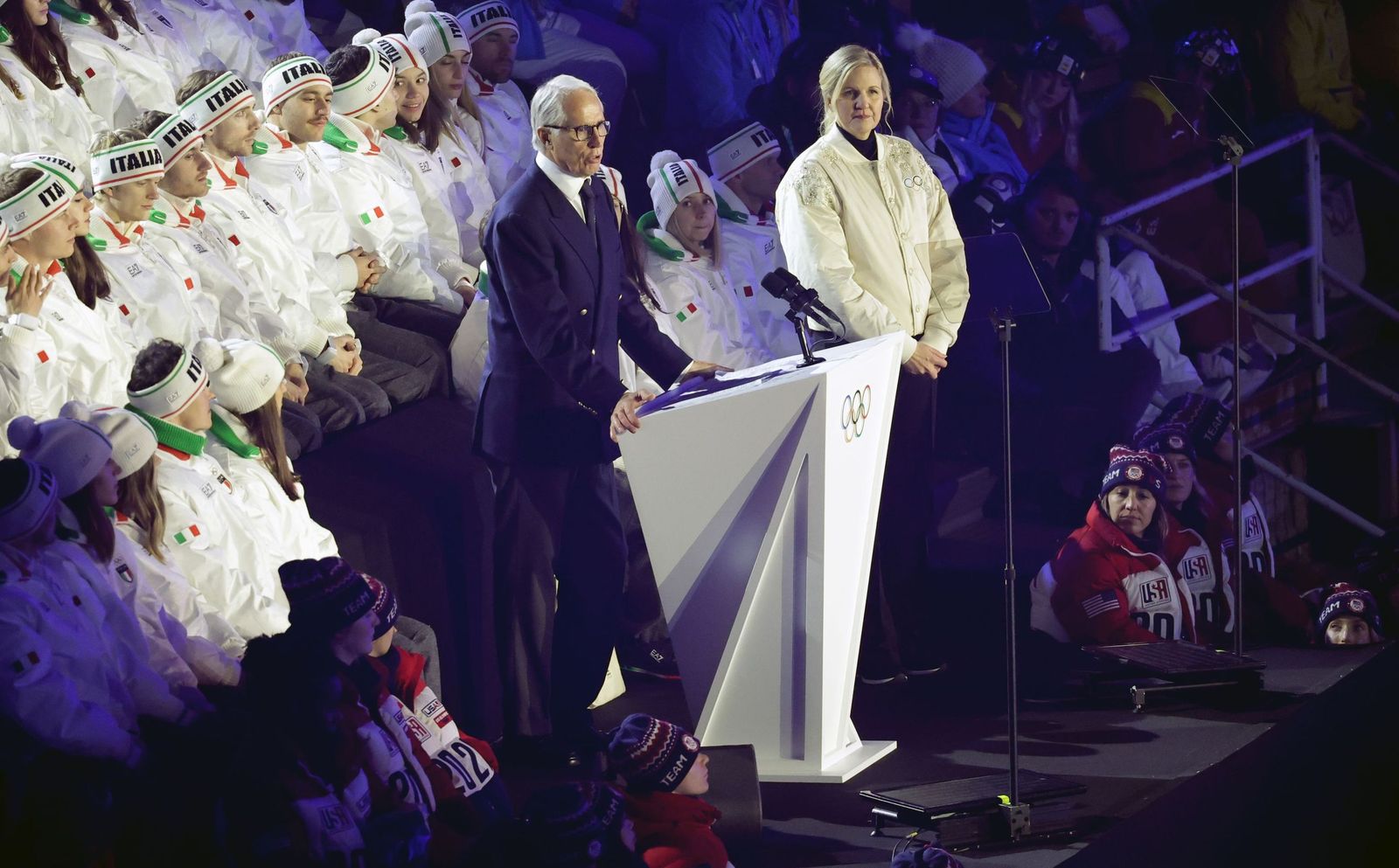 Las mejores fotos de los Juegos Olímpicos de invierno Milán Cortina d'Ampezzo 2026 | Ceremonia de clausura y jornada 17 y última