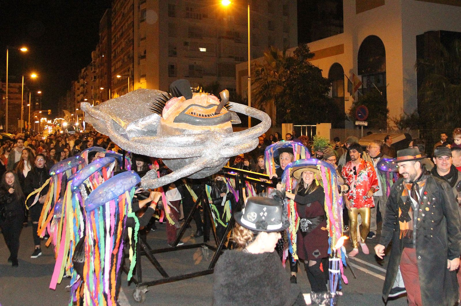 Pasacalles del Entierro del Choco, en imágnes