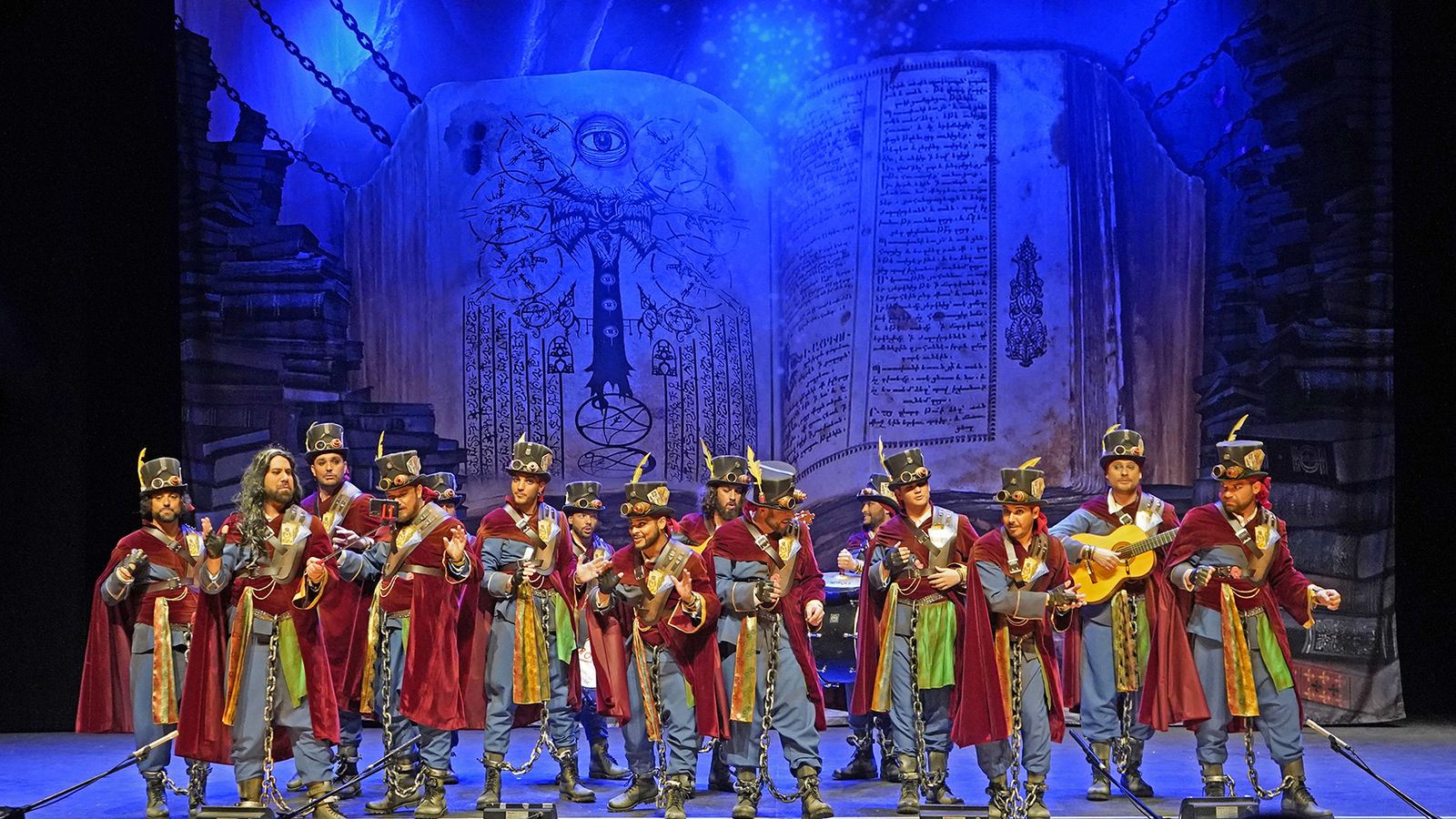 La comparsa de La Rinconada 'Todo está escrito', este año 'El batallón del Garabato'.