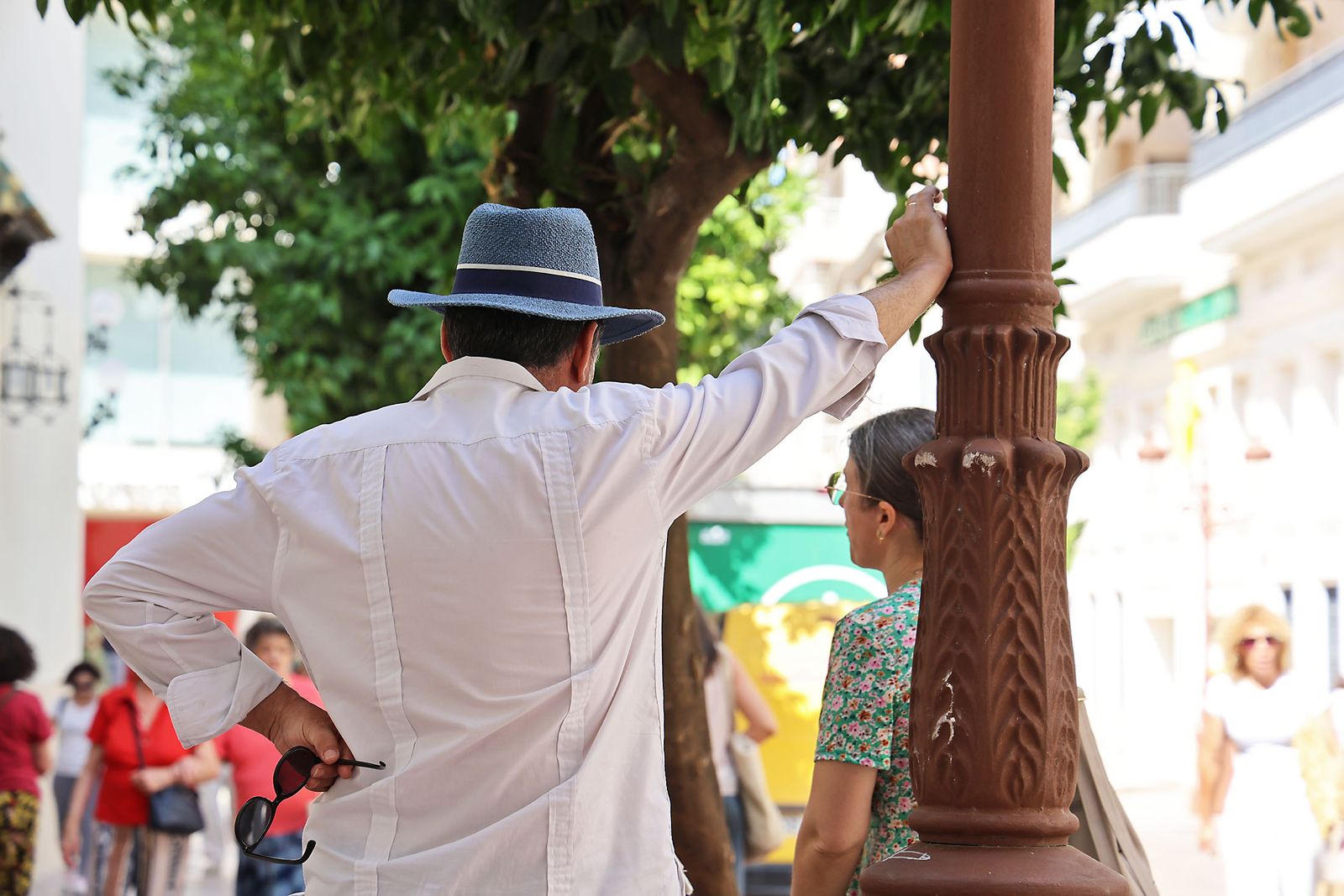 Imágenes del bullicio en las esquinas de la Placeta