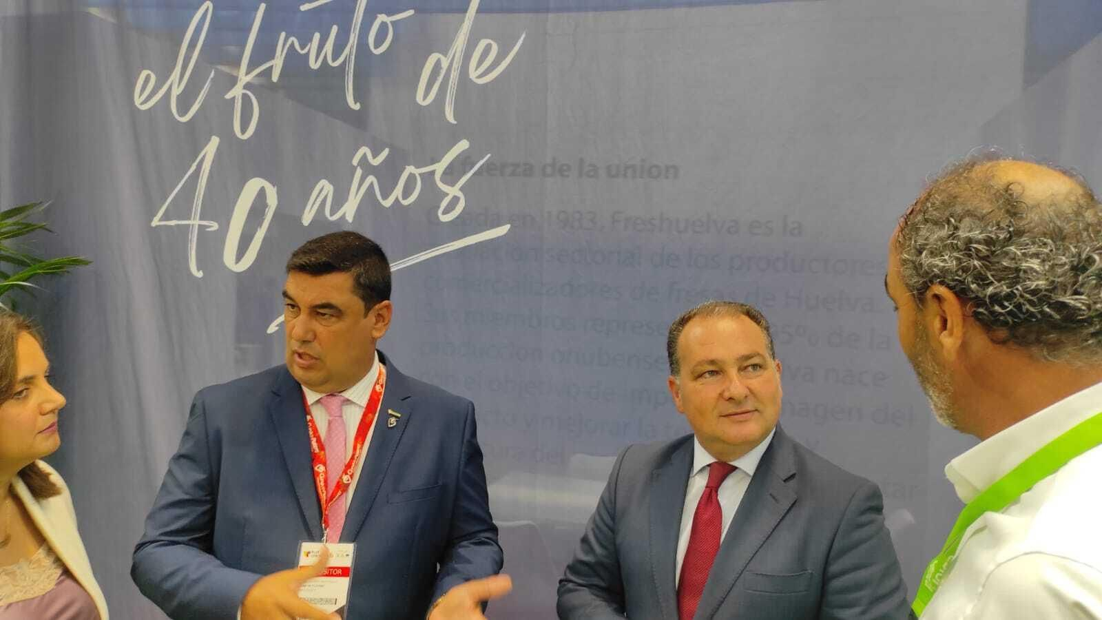 La presencia de Huelva en el primer día de Fruit Atracttion, en imágenes