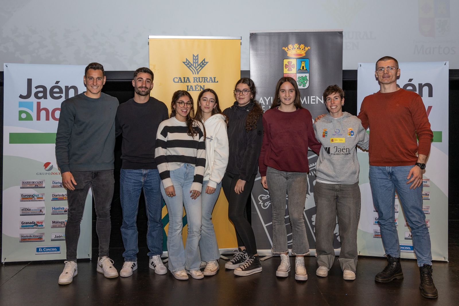 En imágenes: 'La tertulia deportiva de Jaén Hoy', espacio de diálogo entre deportistas y escolares en Martos