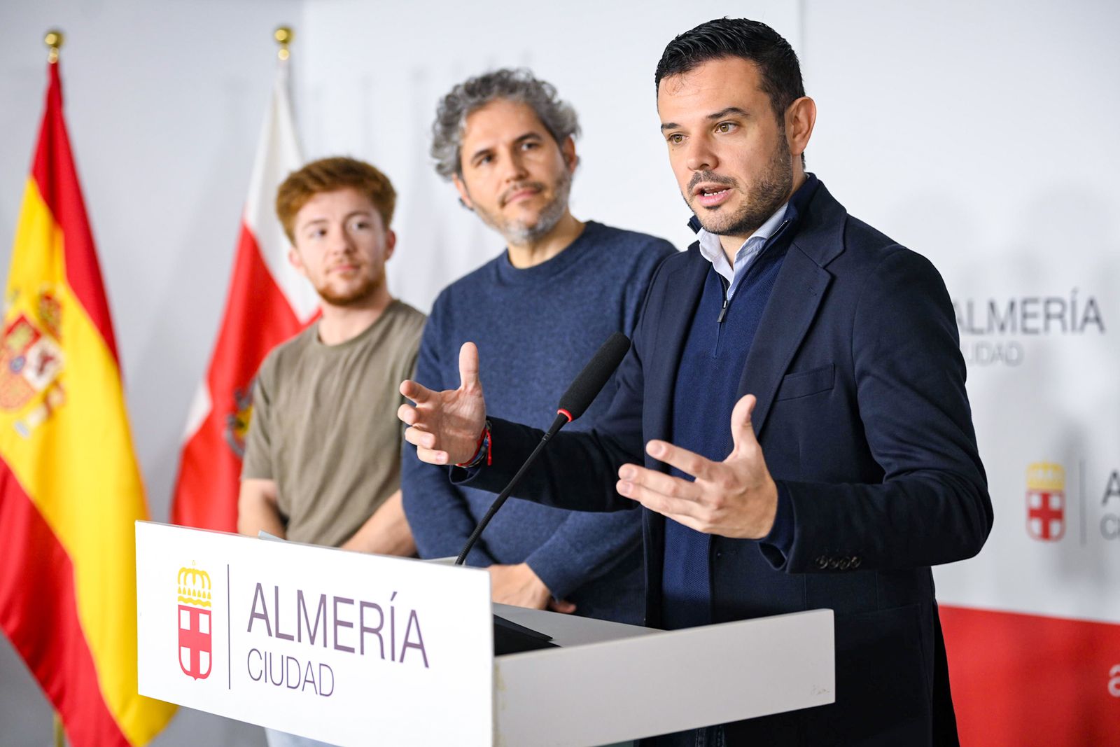 Bleda, en la presentción del torneo de voley.