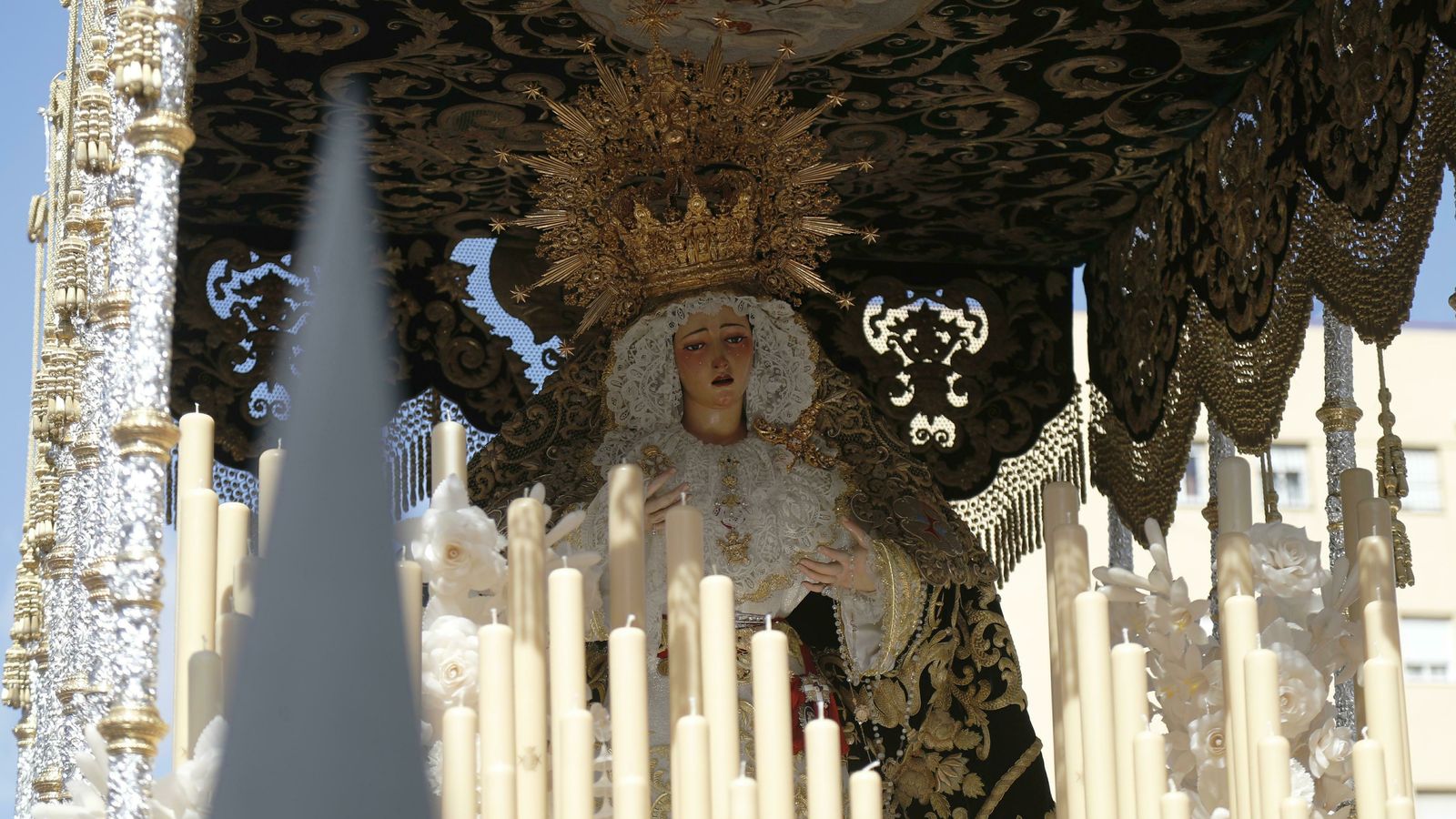 La Virgen de la Esperanza de la Hermandad de la Trinidad.