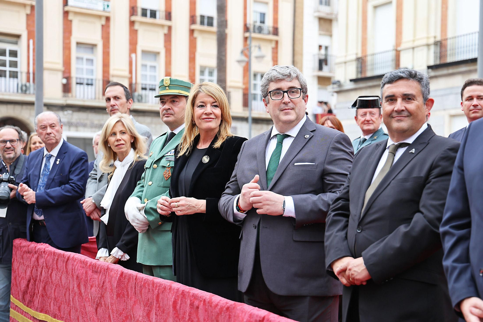 Las mejores imágenes del Sábado de Pasión en Huelva: La Legión con el Cristo de la Vera+Cruz